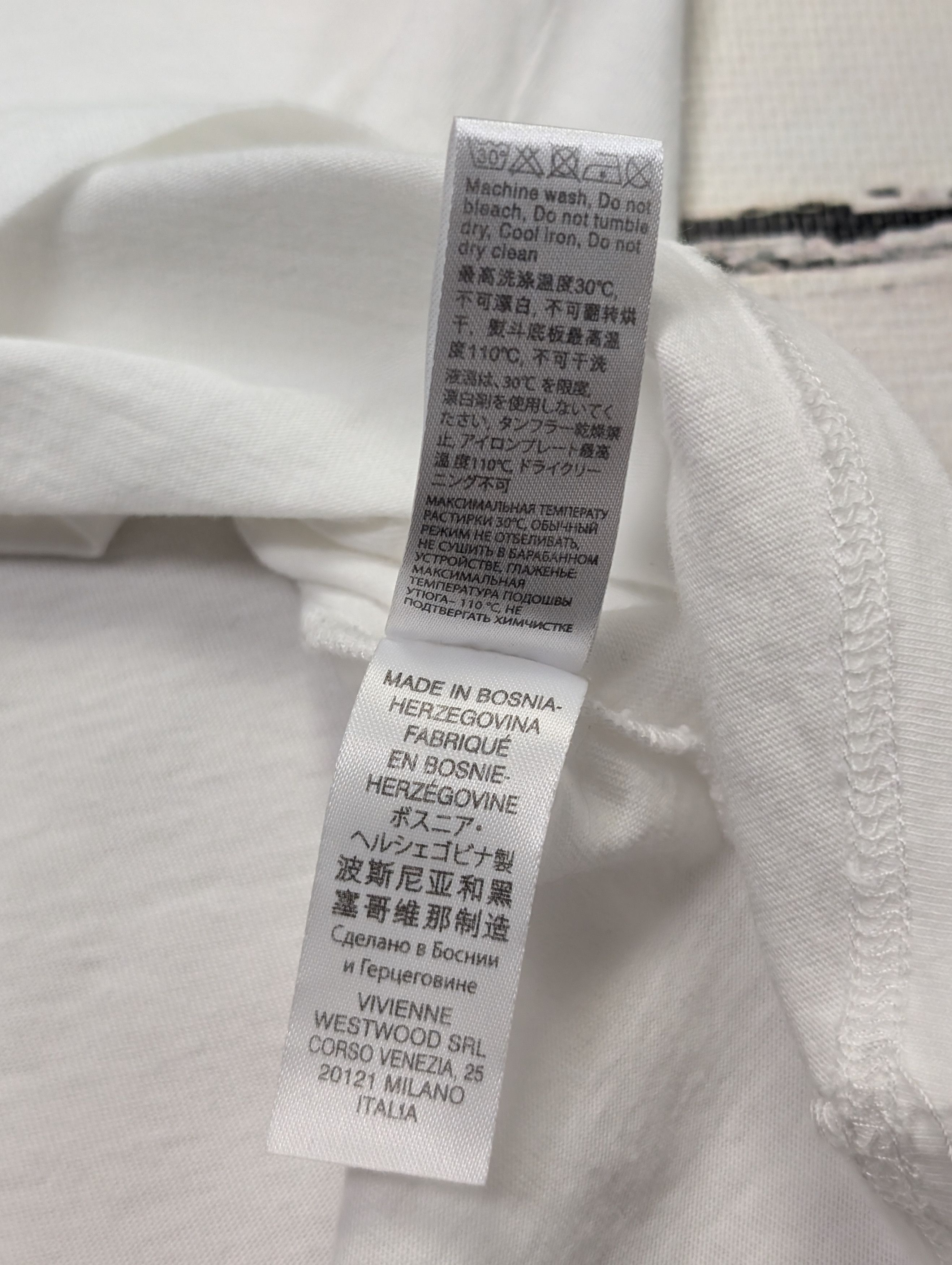 Vivienne Westwood Vivienne Westwood Underwear Logo T-Shirt White Size US M / EU 48-50 / 2 - 11 Thumbnail