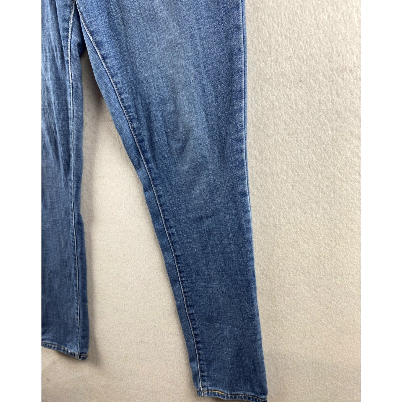 Levi's VINTAGE Levis 721 Jeans Womens 31 High Rise Skinny Distressed Stretch Denim Blue Casual Size 24" / US 00 / IT 34 - 5 Thumbnail