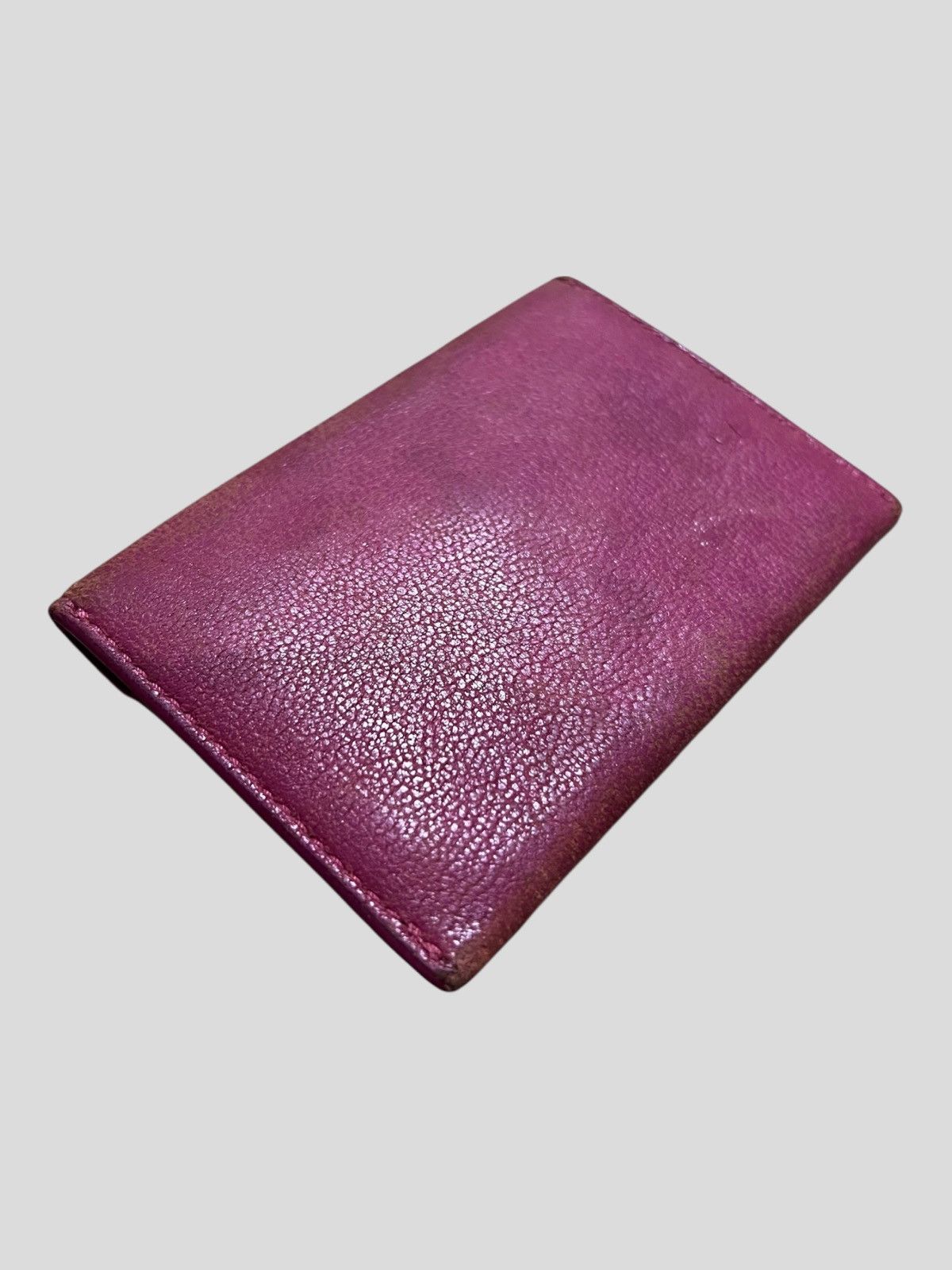 Alexander McQueen McQueen Skull Studded Magenta Leather Envelope Card Holder Size ONE SIZE - 4 Thumbnail