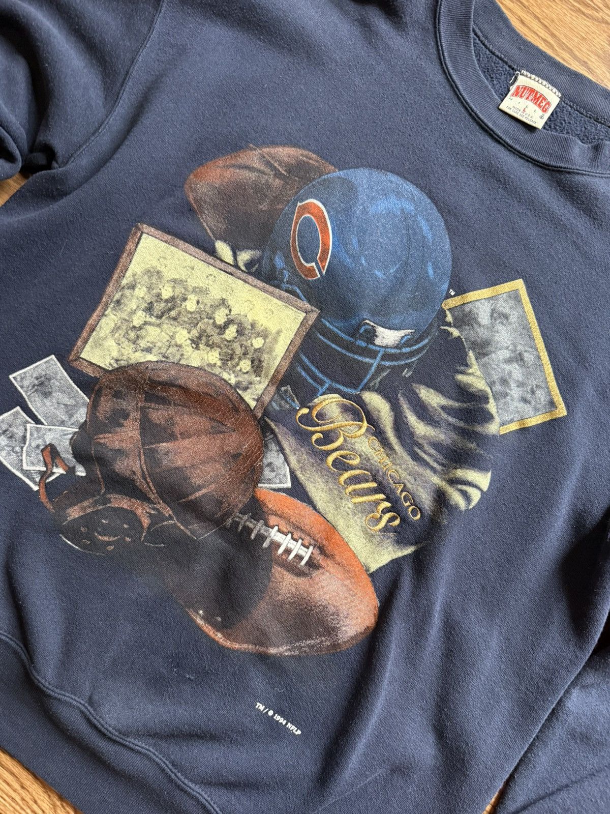 Nutmeg Vintage 1994 NutMeg Chicago Bears Crewneck Size US L / EU 52-54 / 3 - 1 Thumbnail