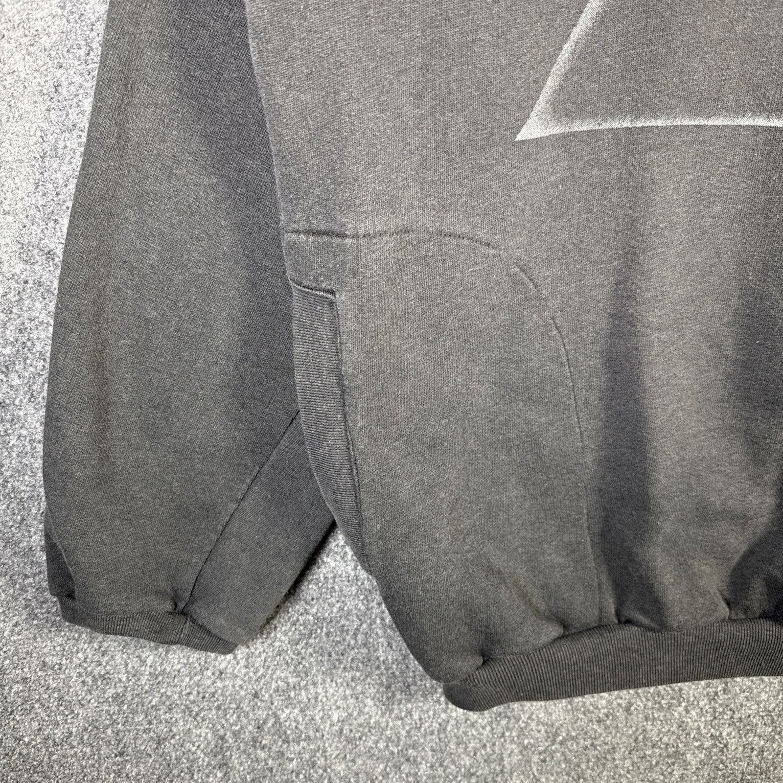 Pink Floyd Vintage Pink Floyd Sweatshirt Large Black 80s 1987 Dark Side Size US L / EU 52-54 / 3 - 6 Thumbnail
