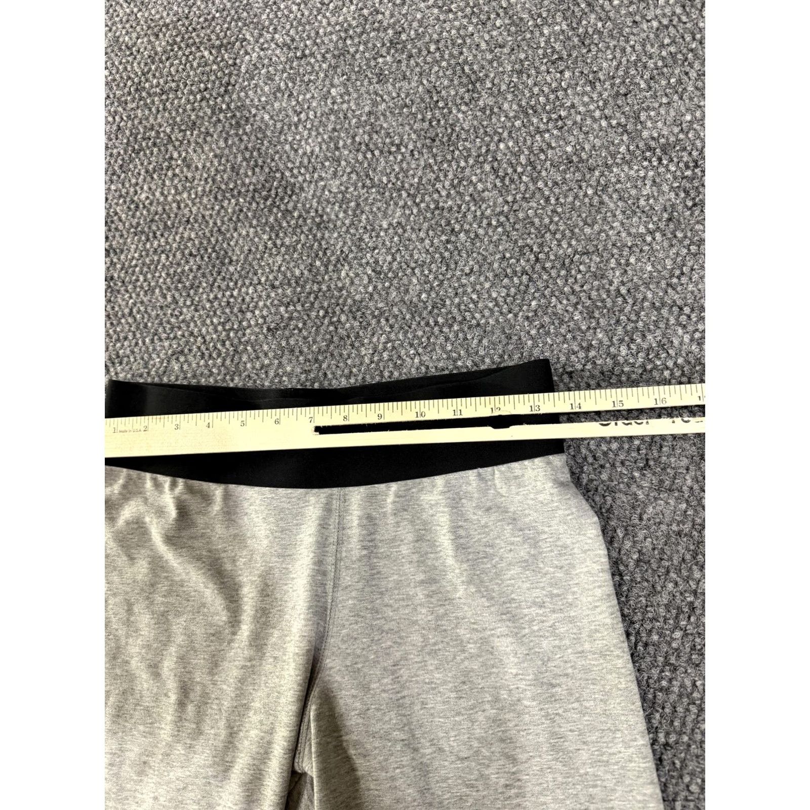 Nike Nike Leggings Womens M Gray Ankle Athletic Sportswear Logo Yoga Gym Training Pants Size 32" / US 10 / IT 46 - 4 Thumbnail