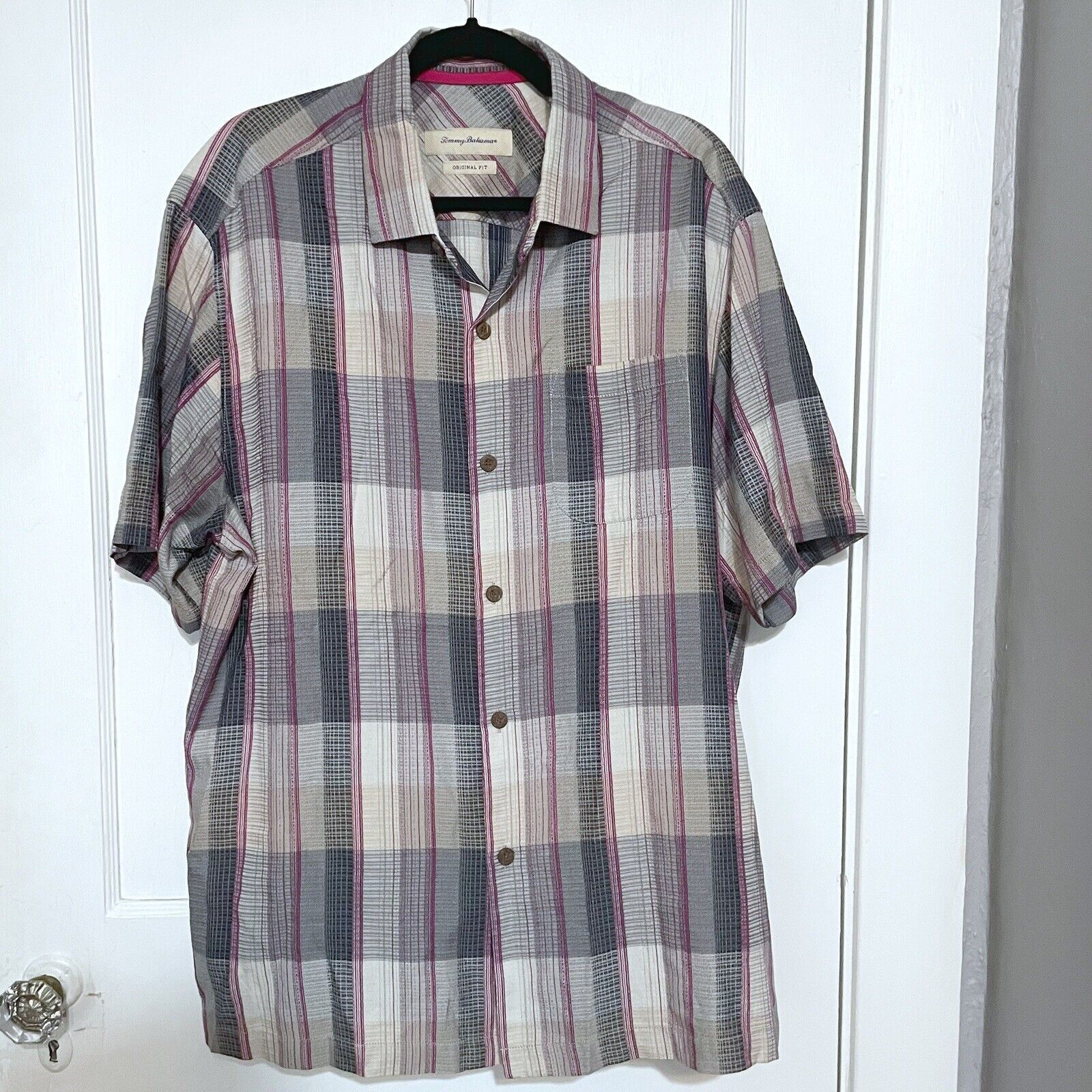 Tommy Bahama Tommy Bahama Shirt Silk Pink/Grey Plaid Button Down Large Size US L / EU 52-54 / 3 - 1 Thumbnail