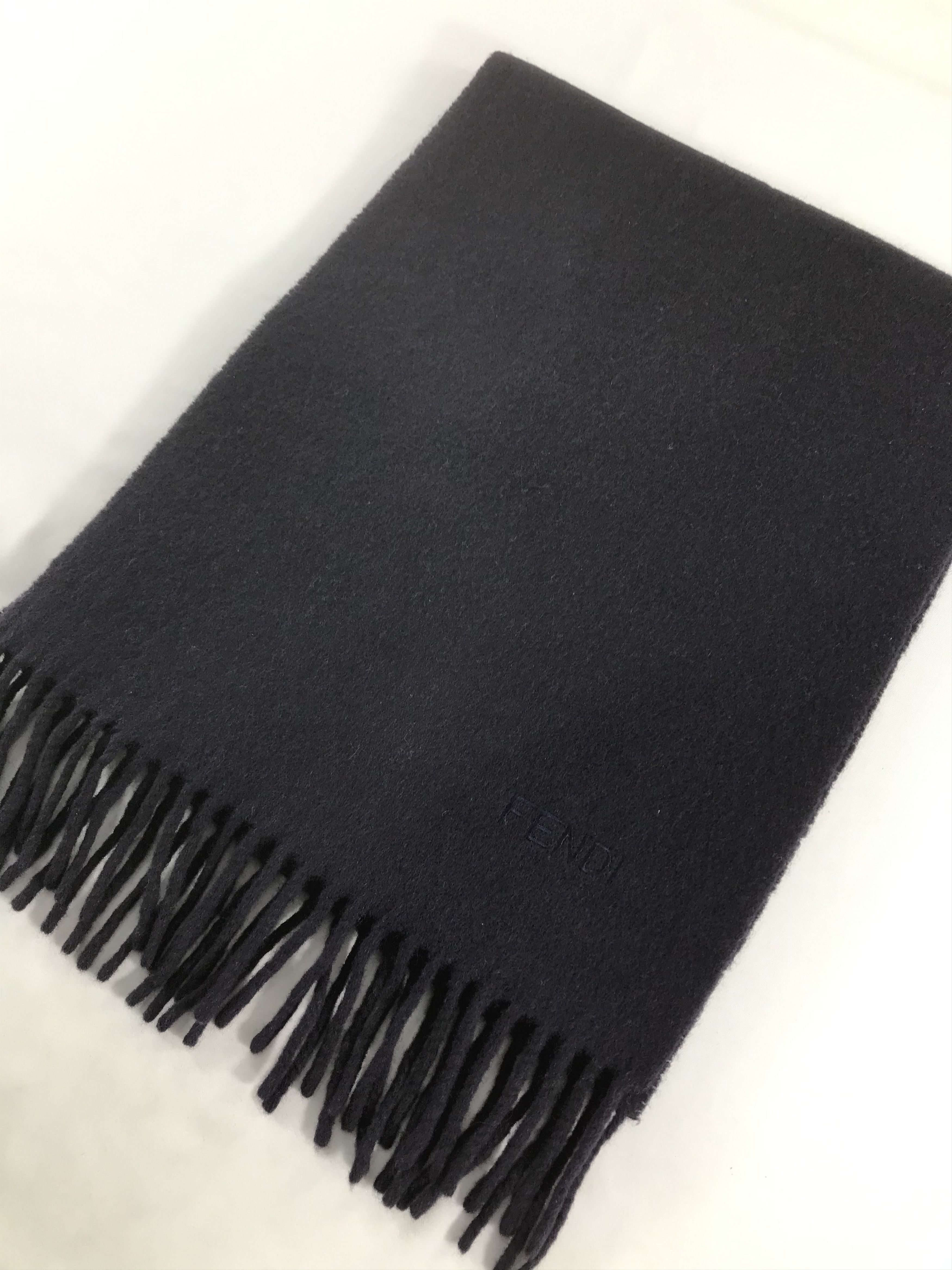 Fendi Fendi Plain Black Wool Scarf Muffler V558 Size ONE SIZE - 3 Thumbnail
