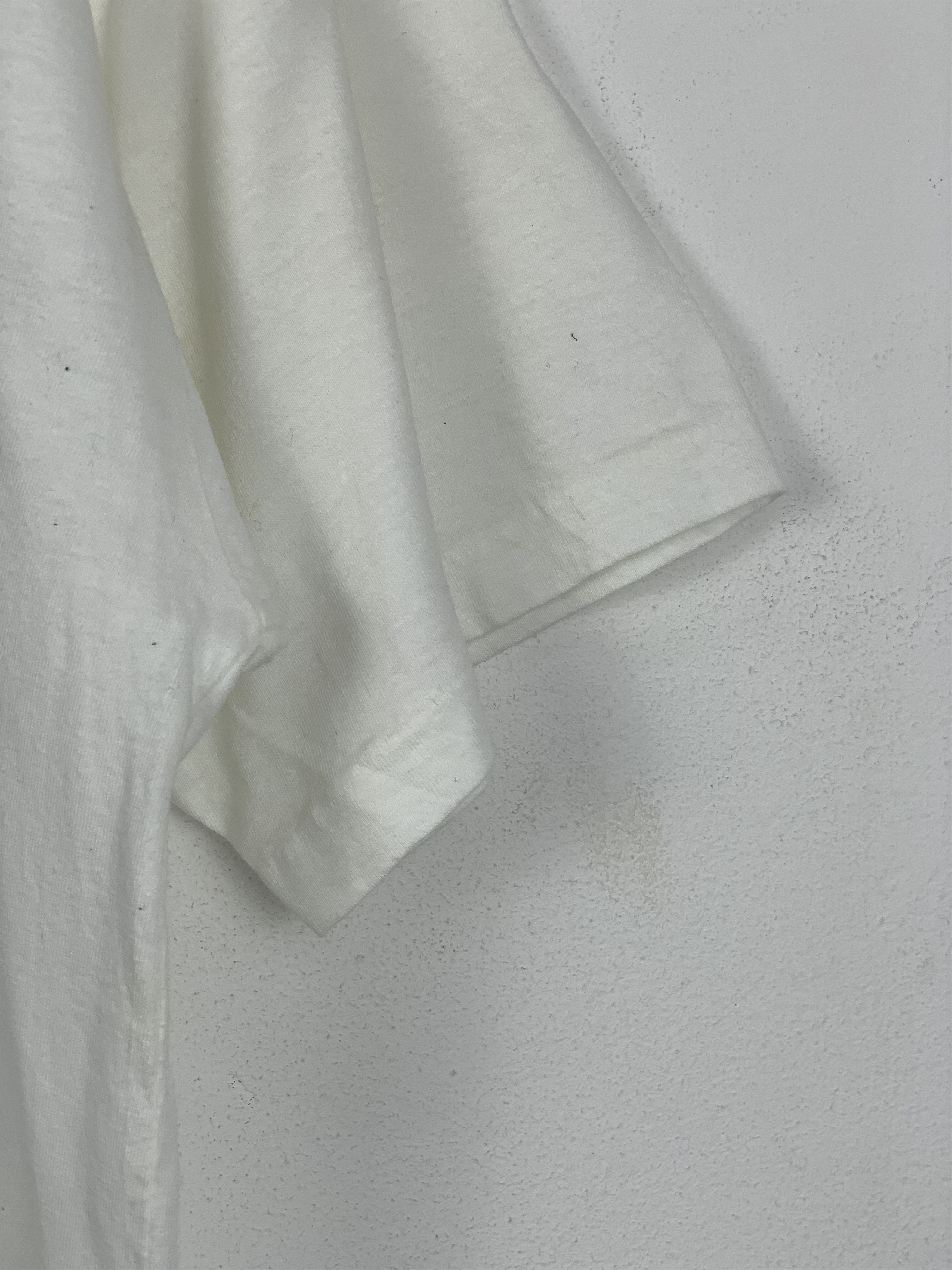 Vintage Vintage 90s Madonna Paper Thin T Shirt TA0310 Size US M / EU 48-50 / 2 - 6 Thumbnail