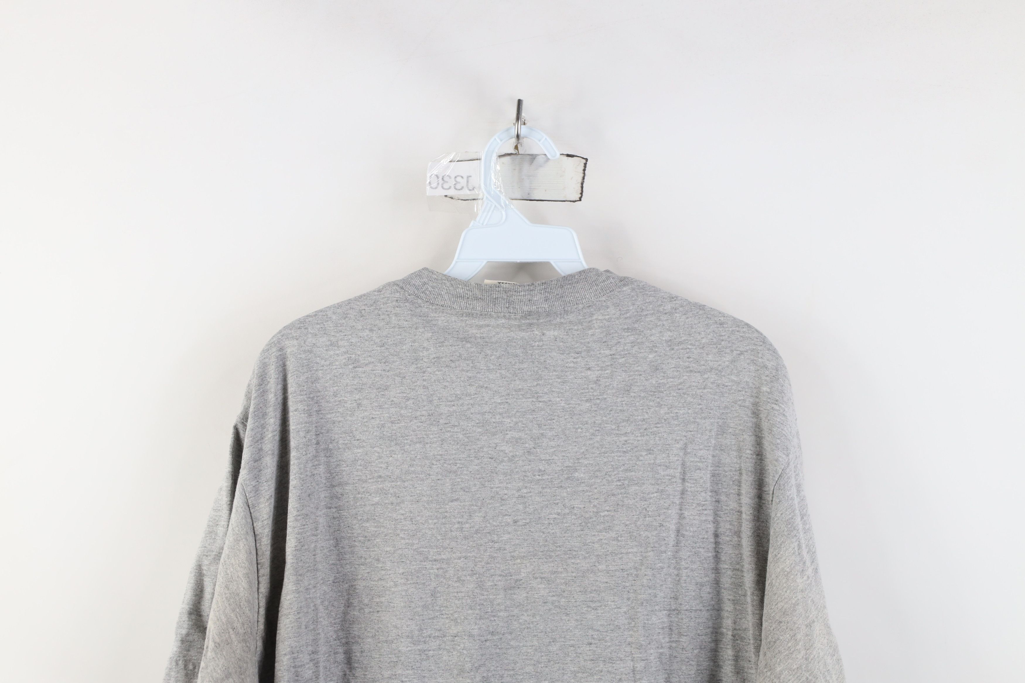 Vintage Vintage 90s University of Michigan Football T-Shirt Gray USA Size US L / EU 52-54 / 3 - 12 Thumbnail