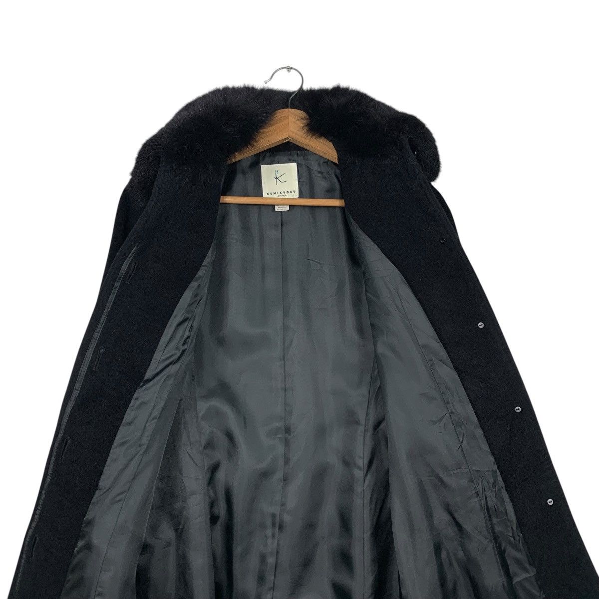 Japanese Brand KUMIKYOKU Neck Fur Pure New Wool Belted Long Coat #2114-C93 Size S / US 4 / IT 40 - 13 Thumbnail