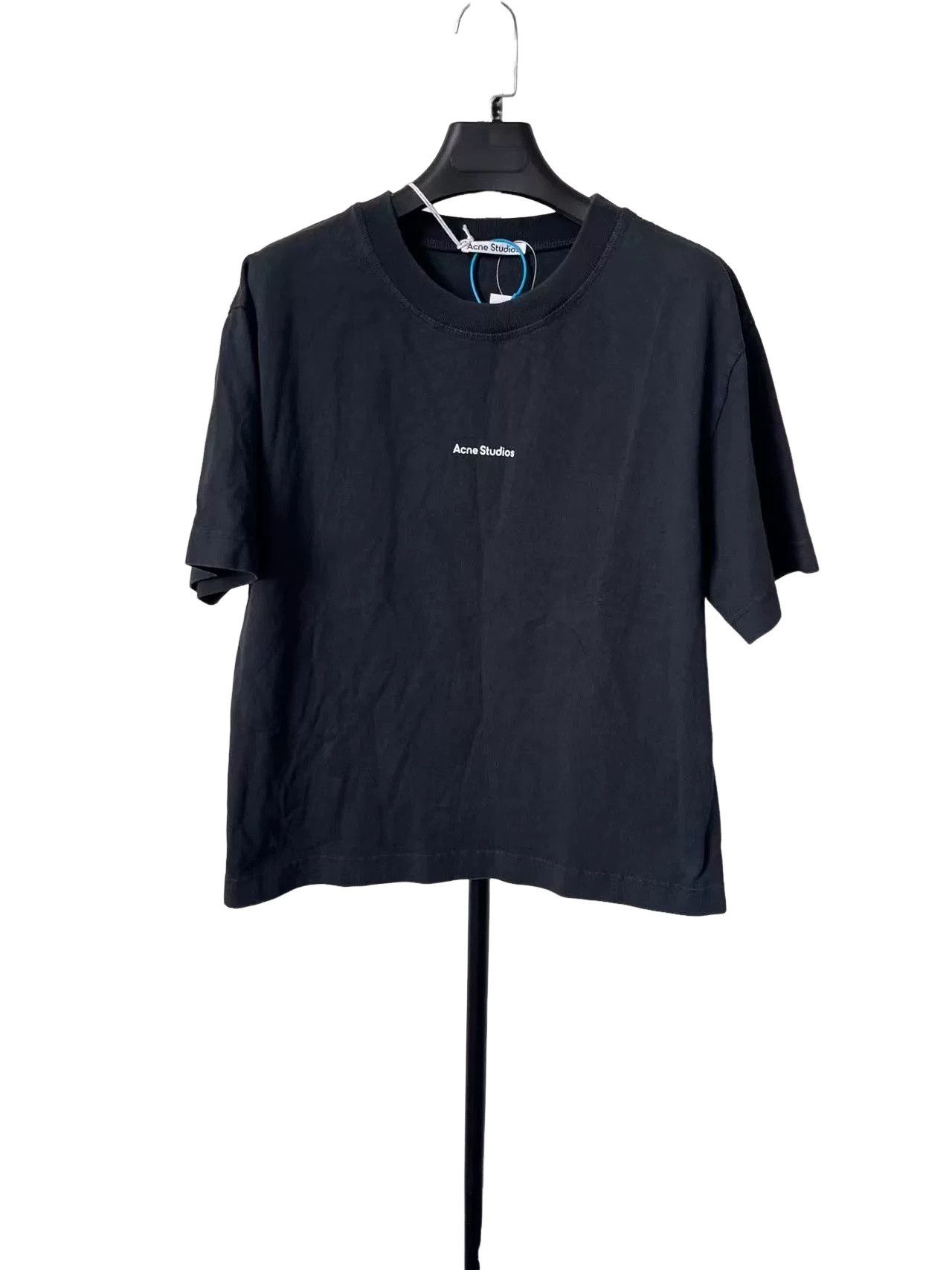 Acne Studios Acne Studios Center Logo T-Shirt XS Size XS / US 0-2 / IT 36-38 - 1 Thumbnail