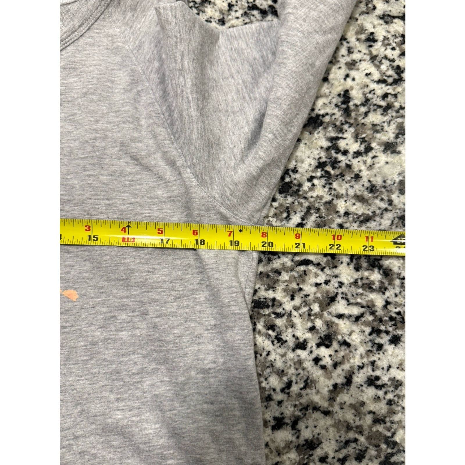 Lilly Pulitzer VINTAGE Lily Pulitzer Women's T-Shirt Medium Gray Palm Tree Print Casual Summer 90s Size M / US 6-8 / IT 42-44 - 3 Thumbnail