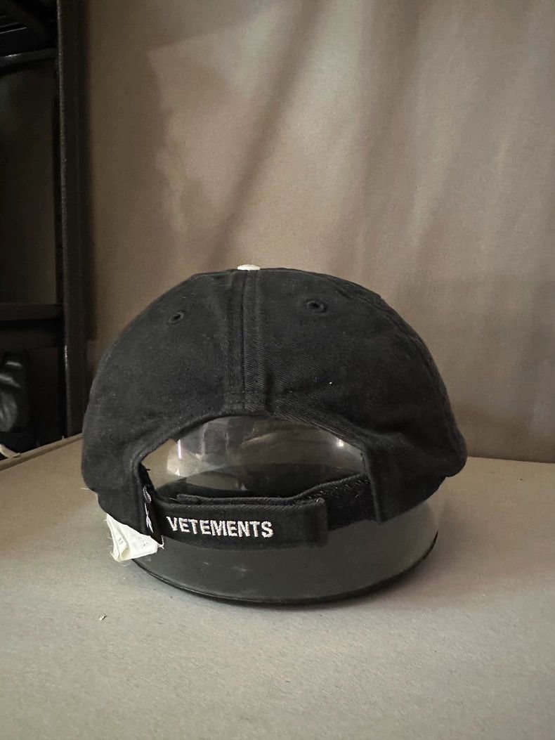 Vetements Vetements Anti-war logo baseball cap Size ONE SIZE - 3 Thumbnail