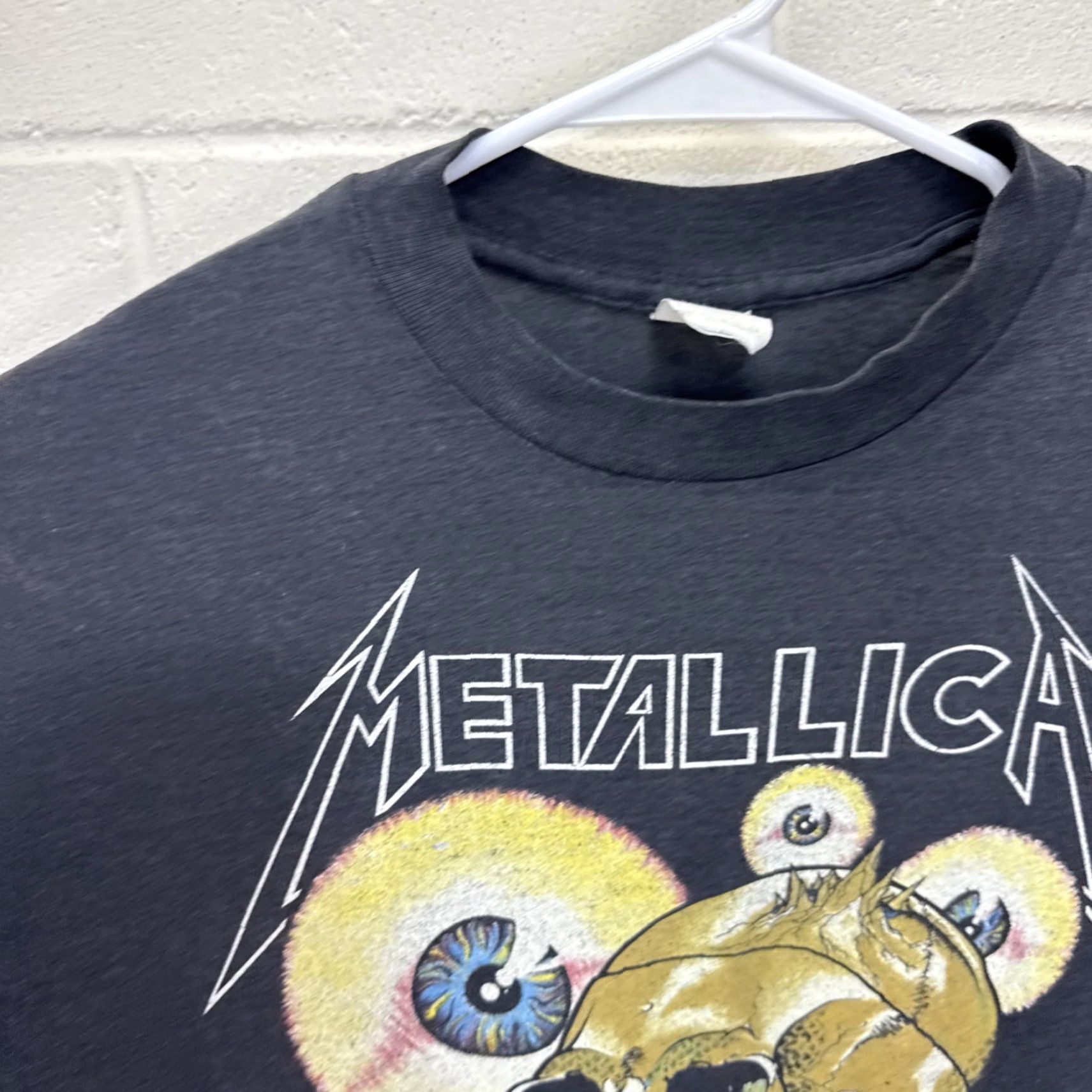 Vintage VINTAGE Metallica T-Shirt Band 1988 The Shortest Straw Large Black Mens Shirt Graphic Print 90s Tour Tee Size US L / EU 52-54 / 3 - 4 Thumbnail
