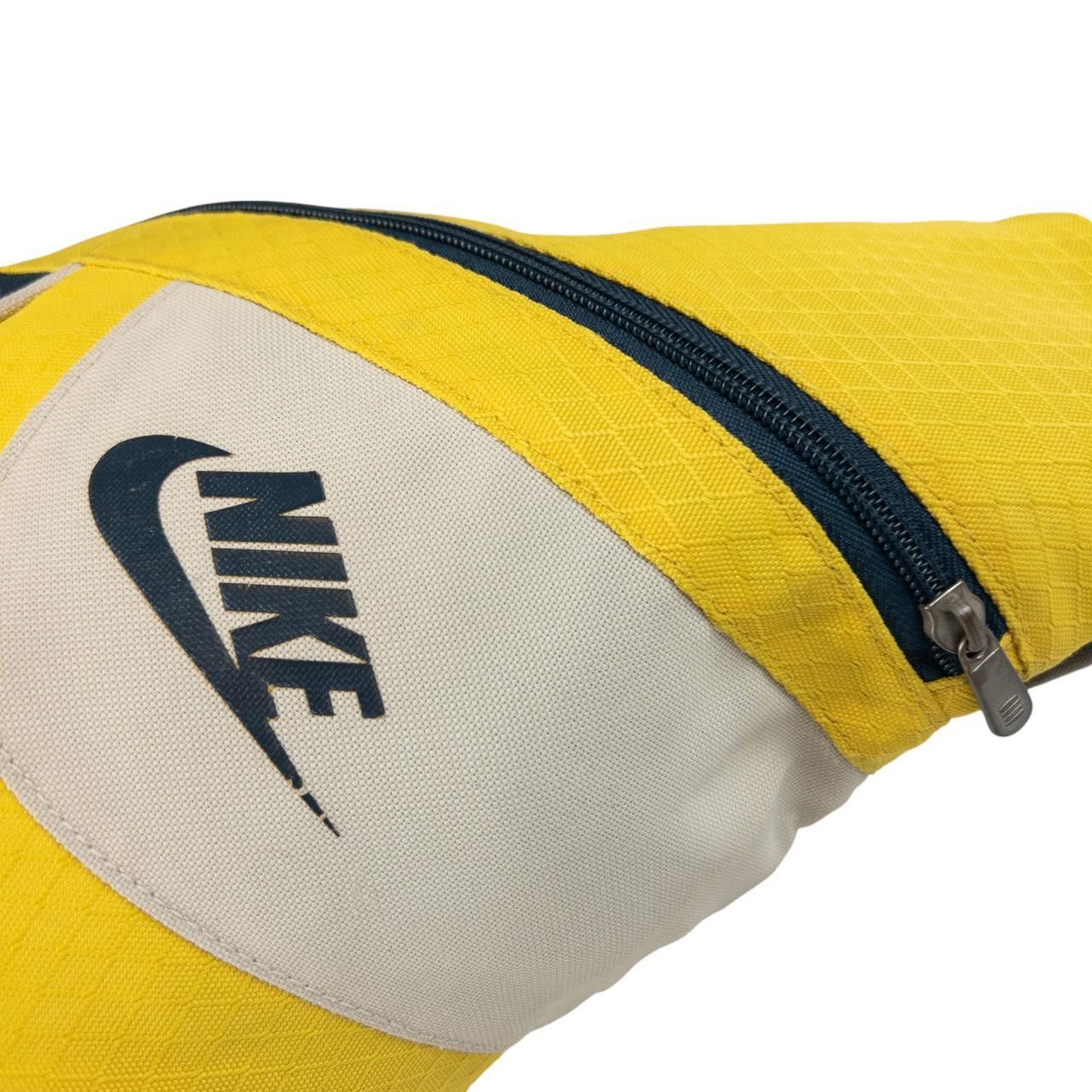 Nike Vintage Nike Sling Bag Size ONE SIZE - 7 Thumbnail