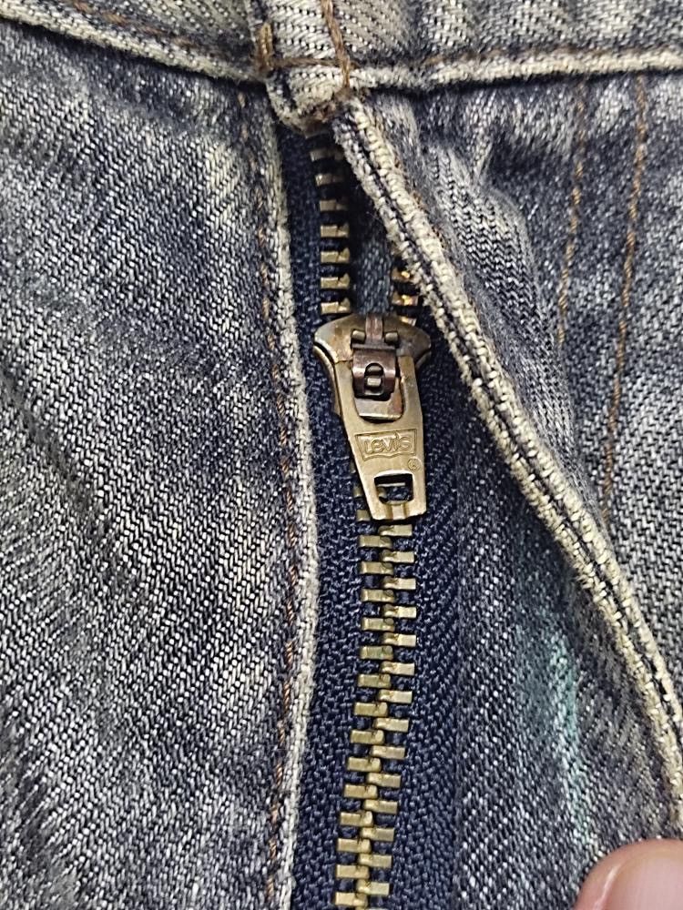 Vintage VINTAGE LEVIS 505 DISTRESSED FADED STYLE Size US 35 - 6 Thumbnail