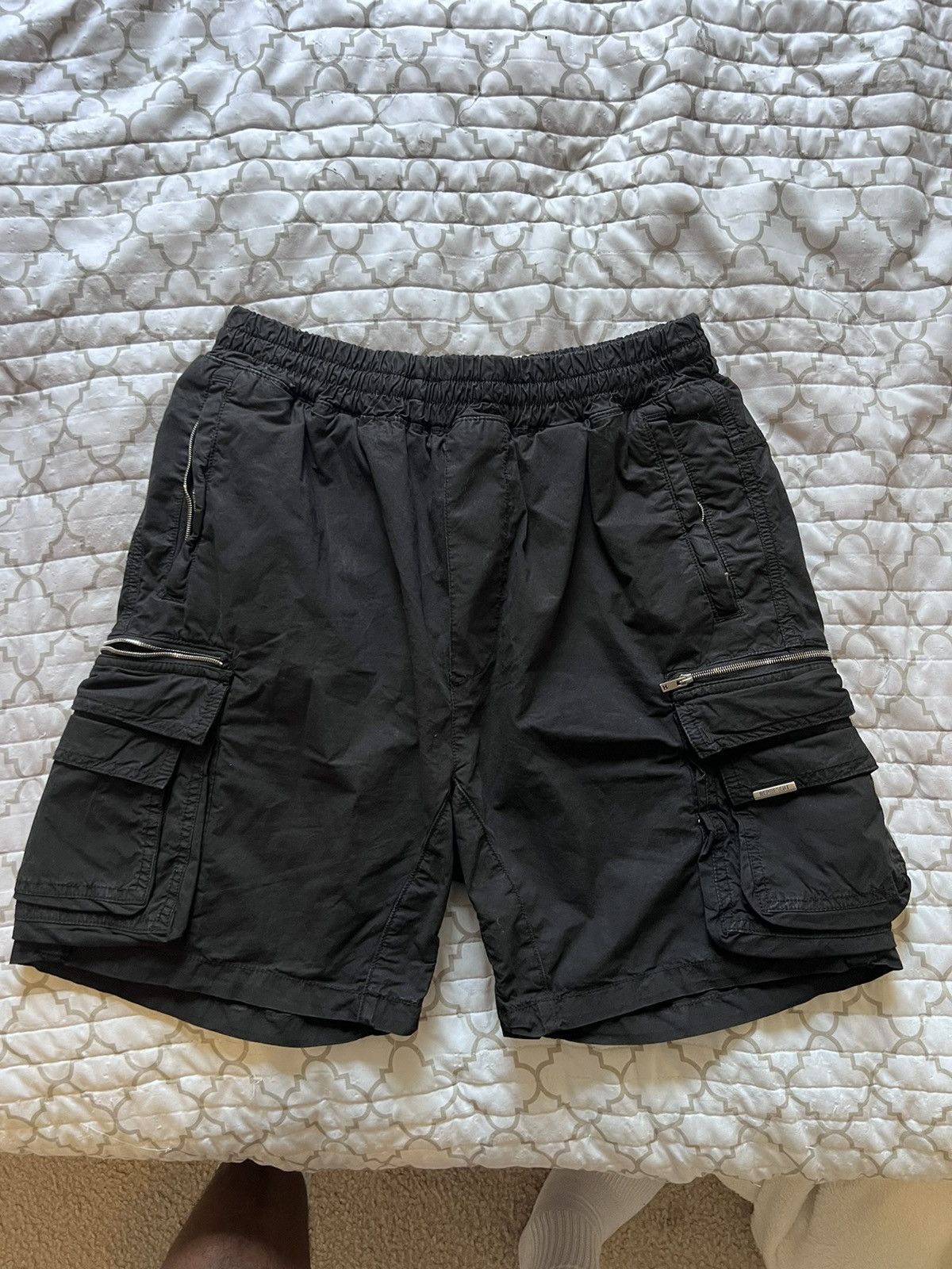 Represent Cargo Shorts Black
