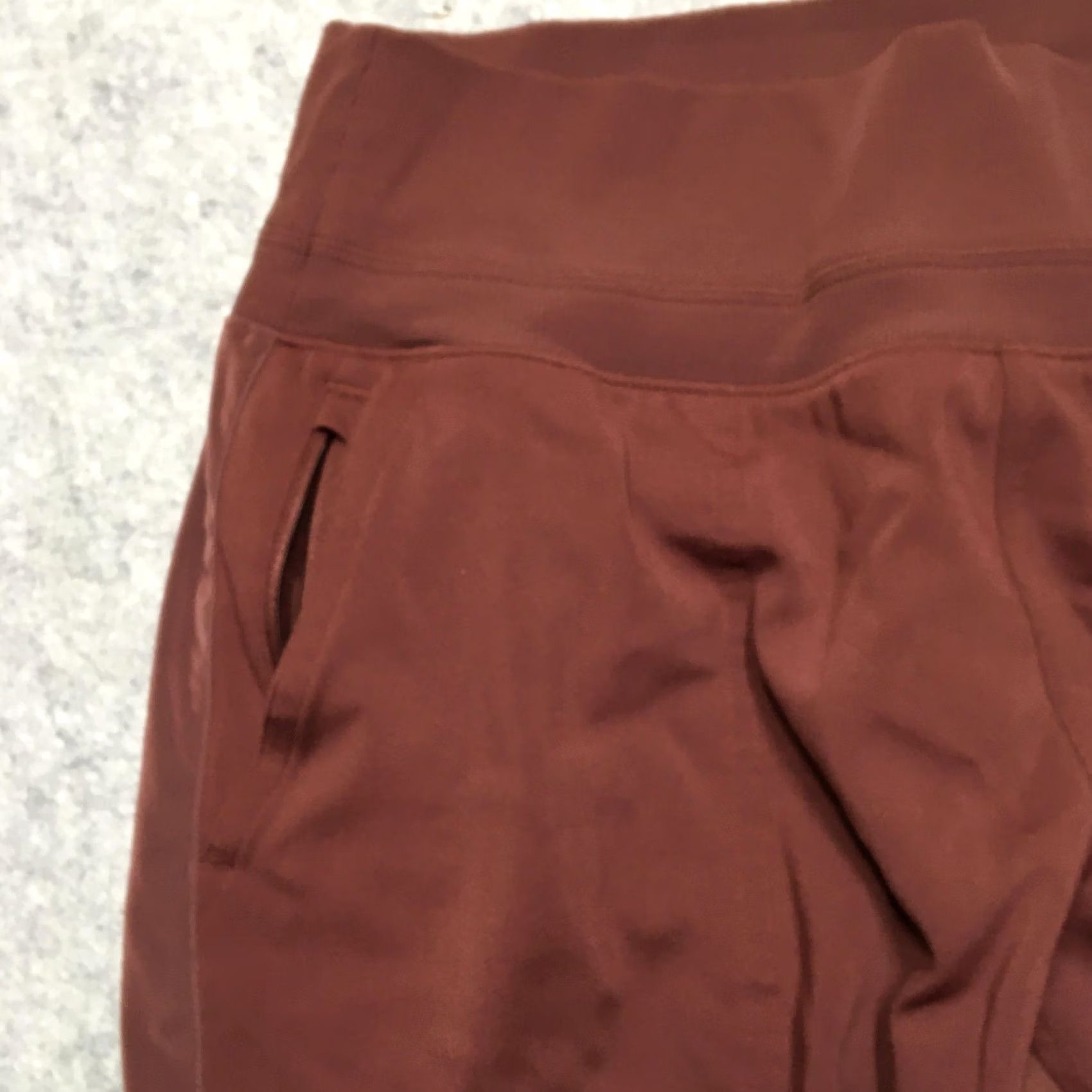Athleta Athleta Jogger Pants Womens L Red Stripe Zip Pocket Venice Velvet Stripe Jogger, 28 in Inseam, Performance, Casual Size 36" / US 14 / IT 50 - 4 Thumbnail
