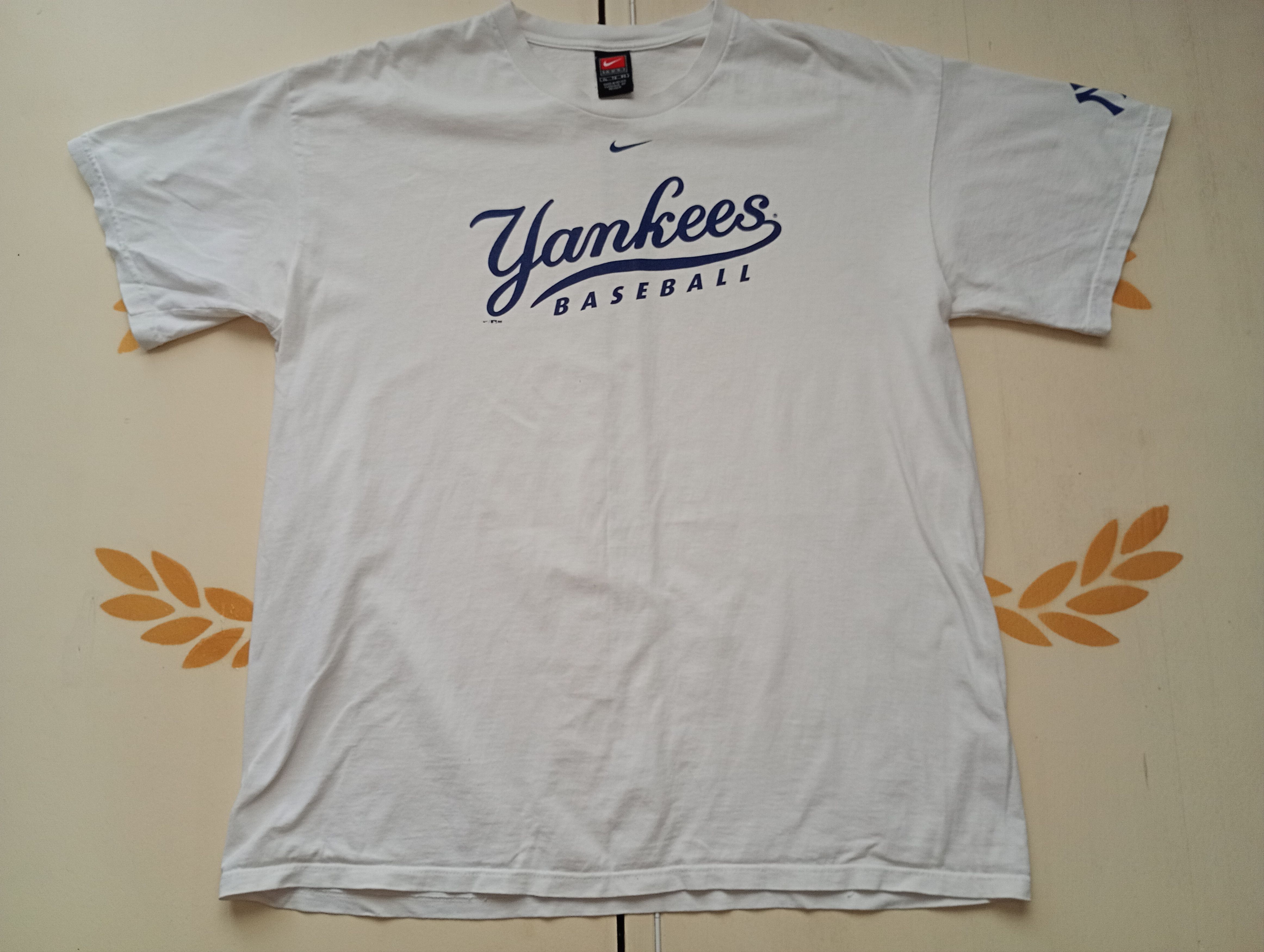 Nike Nike NY Yankees Baseball T-Shirt 2002 Size US XL / EU 56 / 4 - 1 Thumbnail