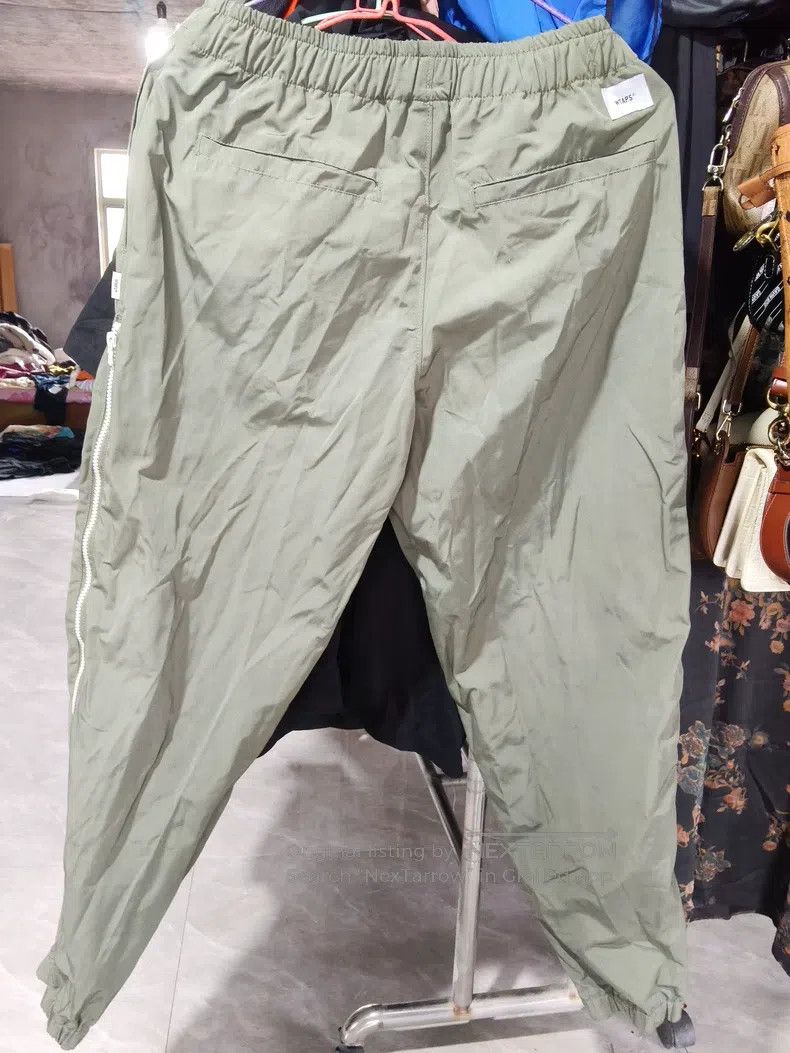 Wtaps Wtaps Military green glow-in-the-dark loose fit sport pant Size US 42 / EU 58 - 2 Thumbnail