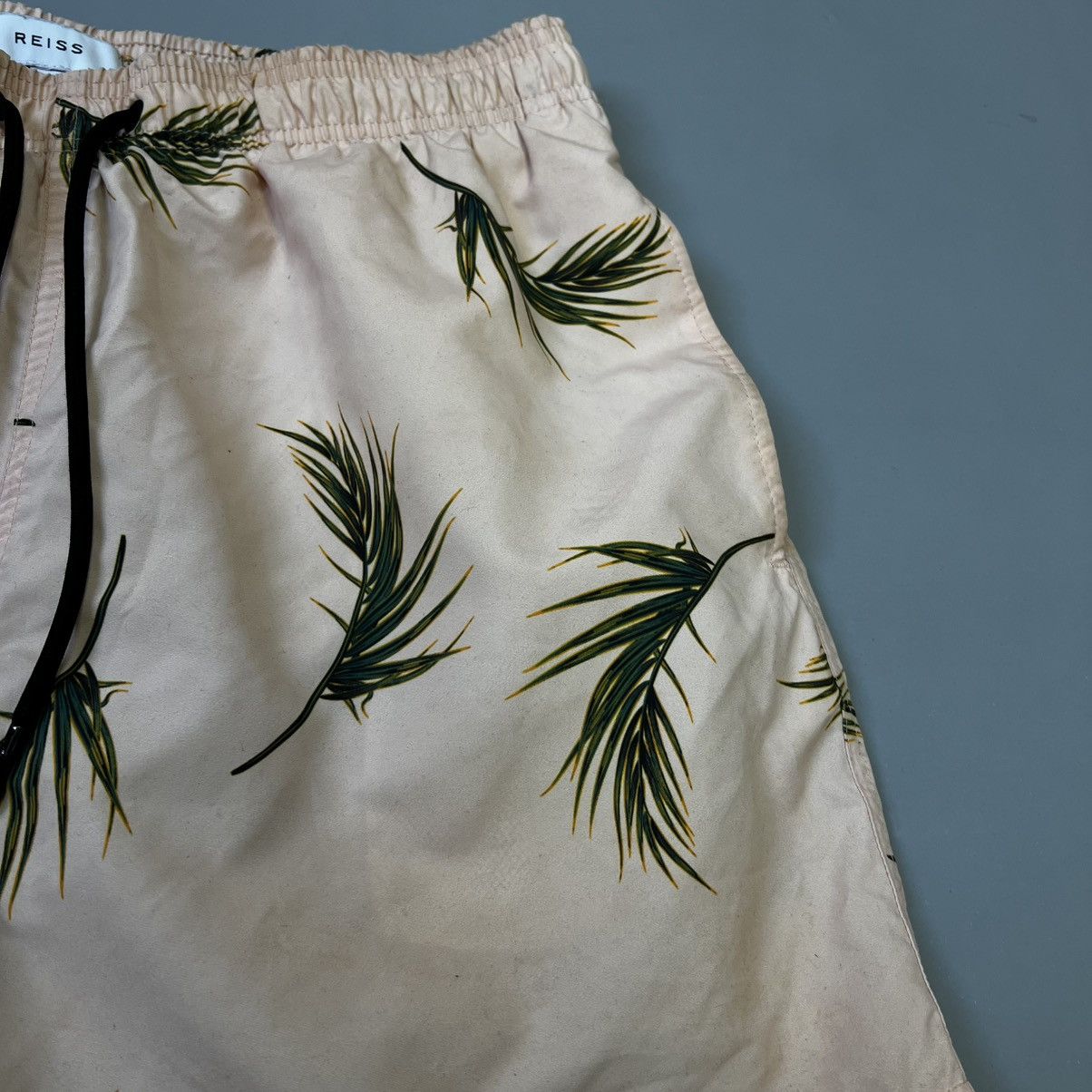 Reiss Reiss Palms swimming shorts Palmer Size US 32 / EU 48 - 7 Thumbnail