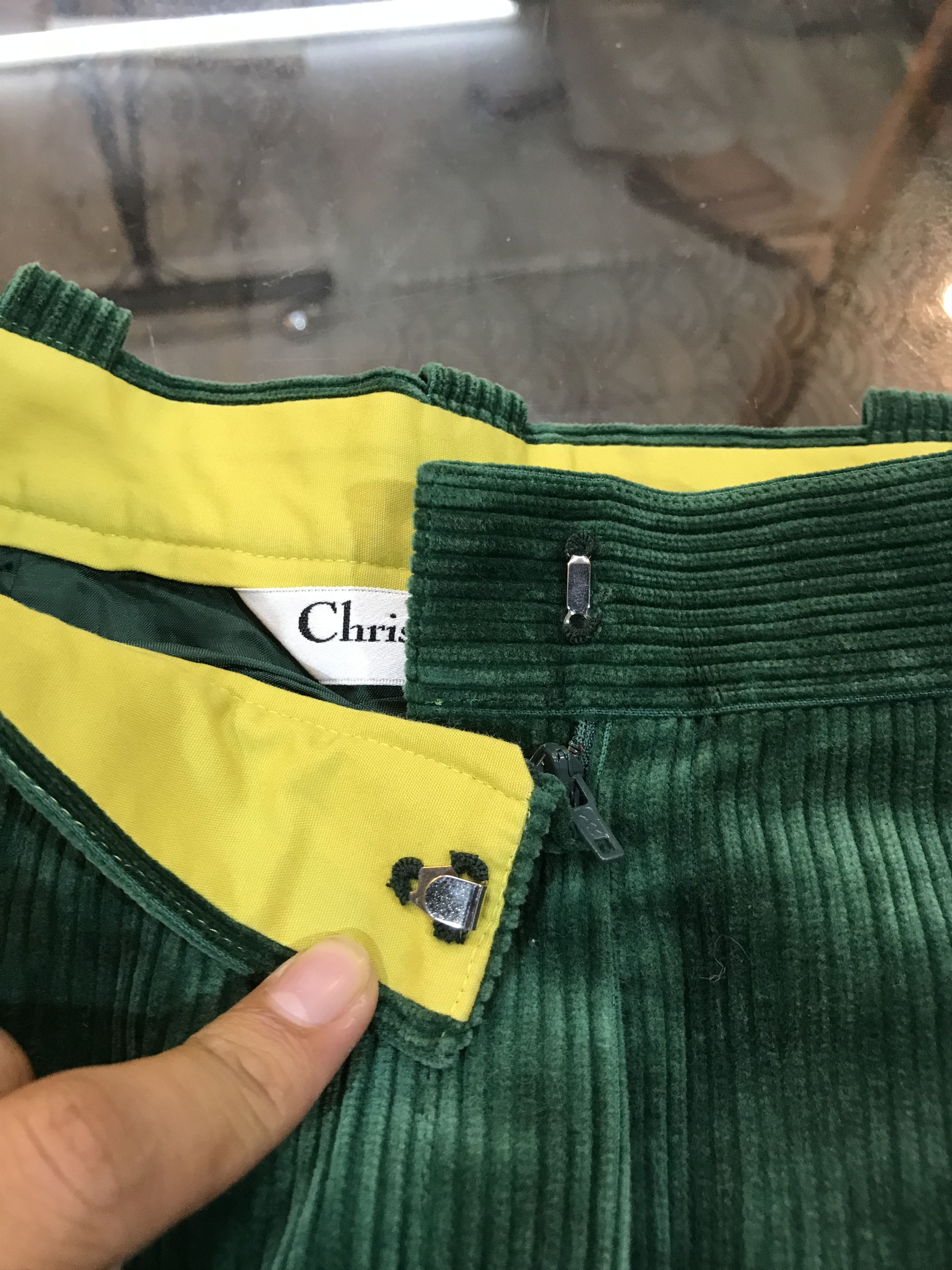 Christian Dior Monsieur Christian Dior Sports Green Suede Shorts Pants Size 25" / US 0 / IT 36 - 6 Thumbnail