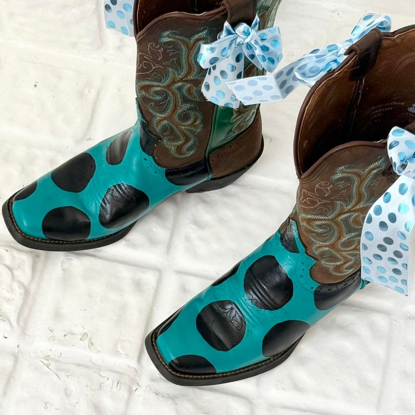 Justin Boots ✿ ⋆｡ Hand Painted Polka Dot Cowboy Boots ⋆｡✿ Size US 7 / IT 37 - 6 Thumbnail