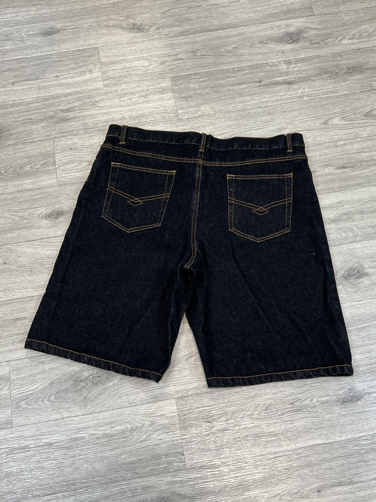 Other × Vintage REAL MEN Y2K Dark Wash Denim Shorts 42R Size US 36 / EU 52 - 4 Thumbnail