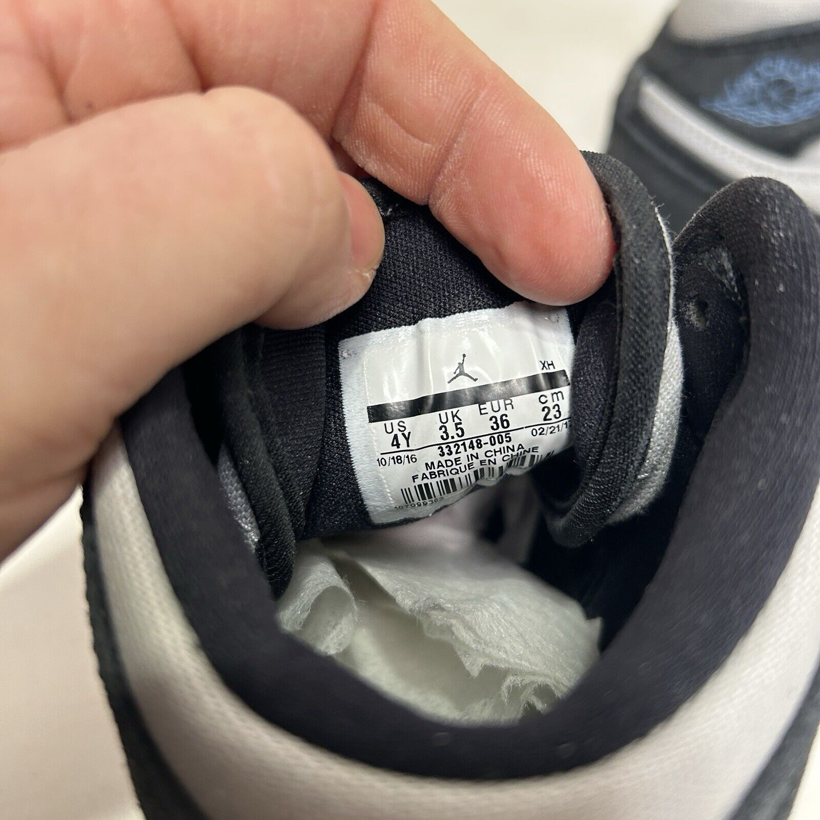 Nike Nike Air Jordan 1 Retro High GS “Aluminum” 2024 Size US 5.5 / IT 35.5 - 8 Thumbnail