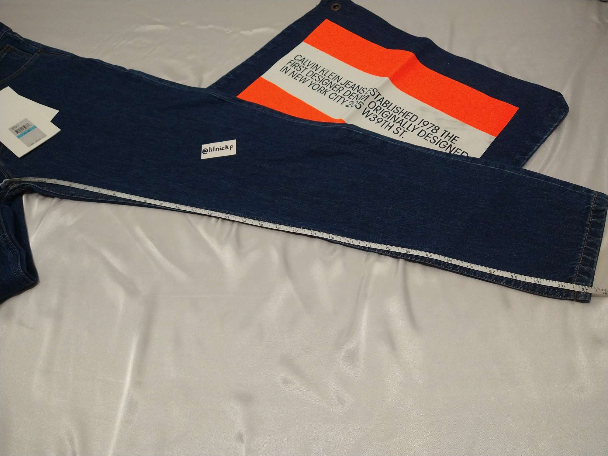 Calvin Klein 205W39NYC EST. 1978 Narrow Leg Apollo Blue Jeans Size US 31 - 5 Thumbnail