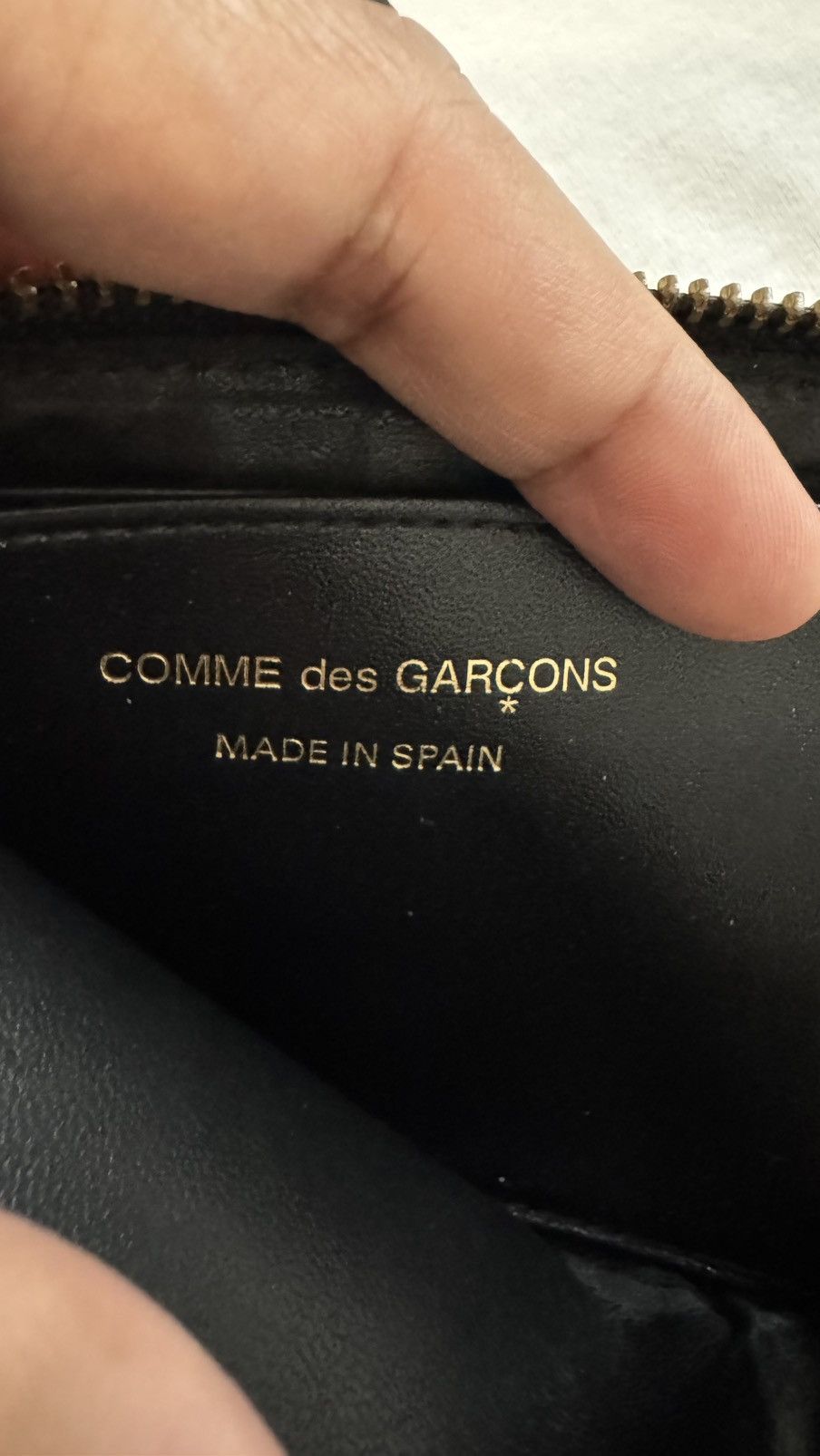 Comme des Garcons Comme des Garcons Spellout Leather Zipper Wallet Size ONE SIZE - 7 Thumbnail