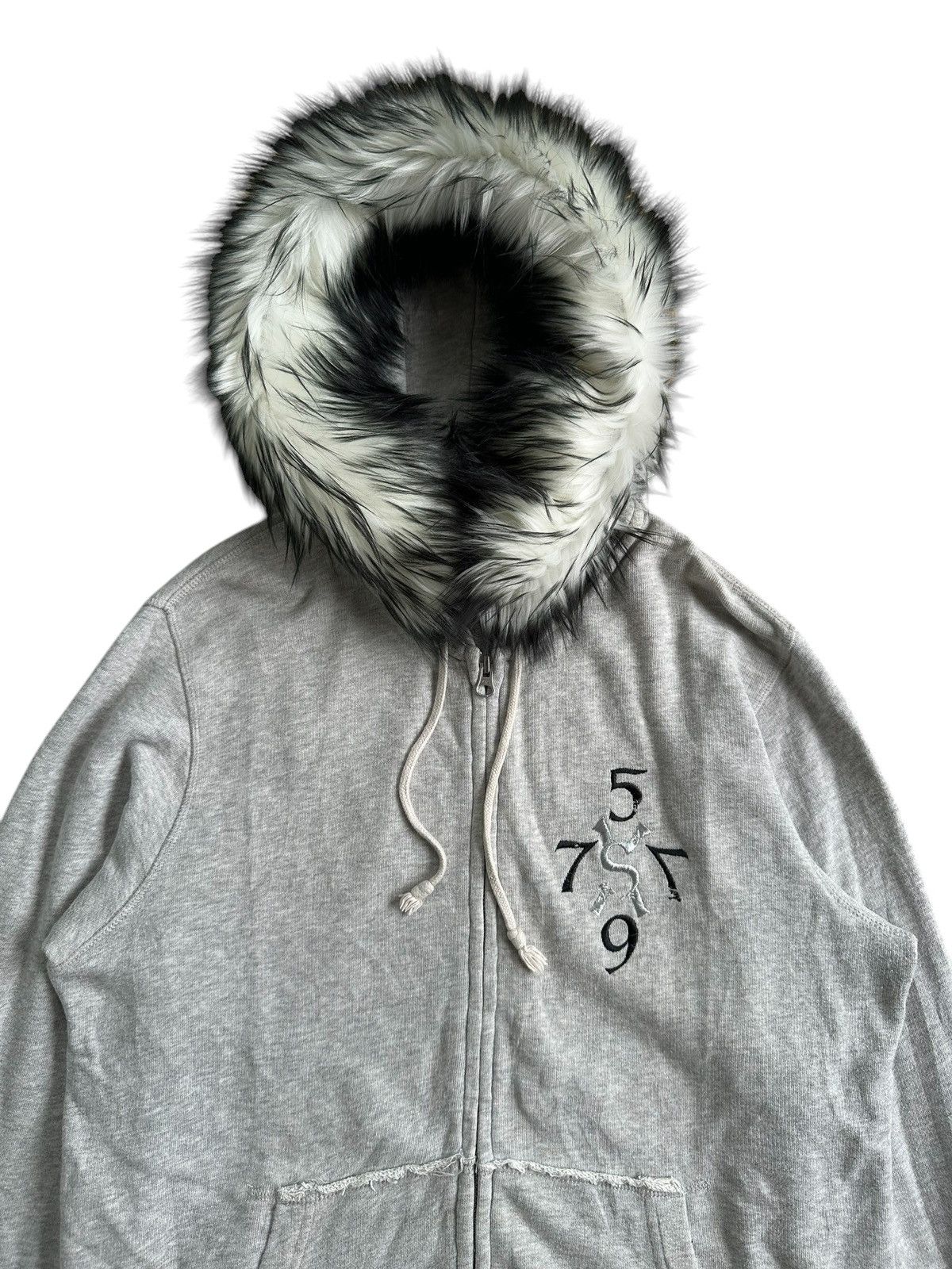20471120 5797 UNIQLO Zip Fur HOODIE IFSIXWASNINE LGB 20471120 STYLE Size US L / EU 52-54 / 3 - 3 Thumbnail