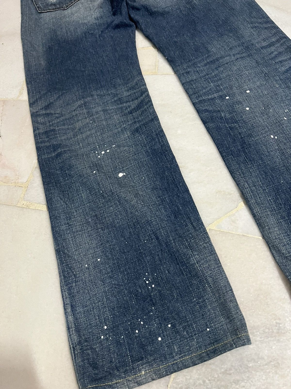 Japanese Brand 90’s BACK NUMBER 02 DISTRESSED PAINTER JEAN Size US 34 / EU 50 - 15 Thumbnail
