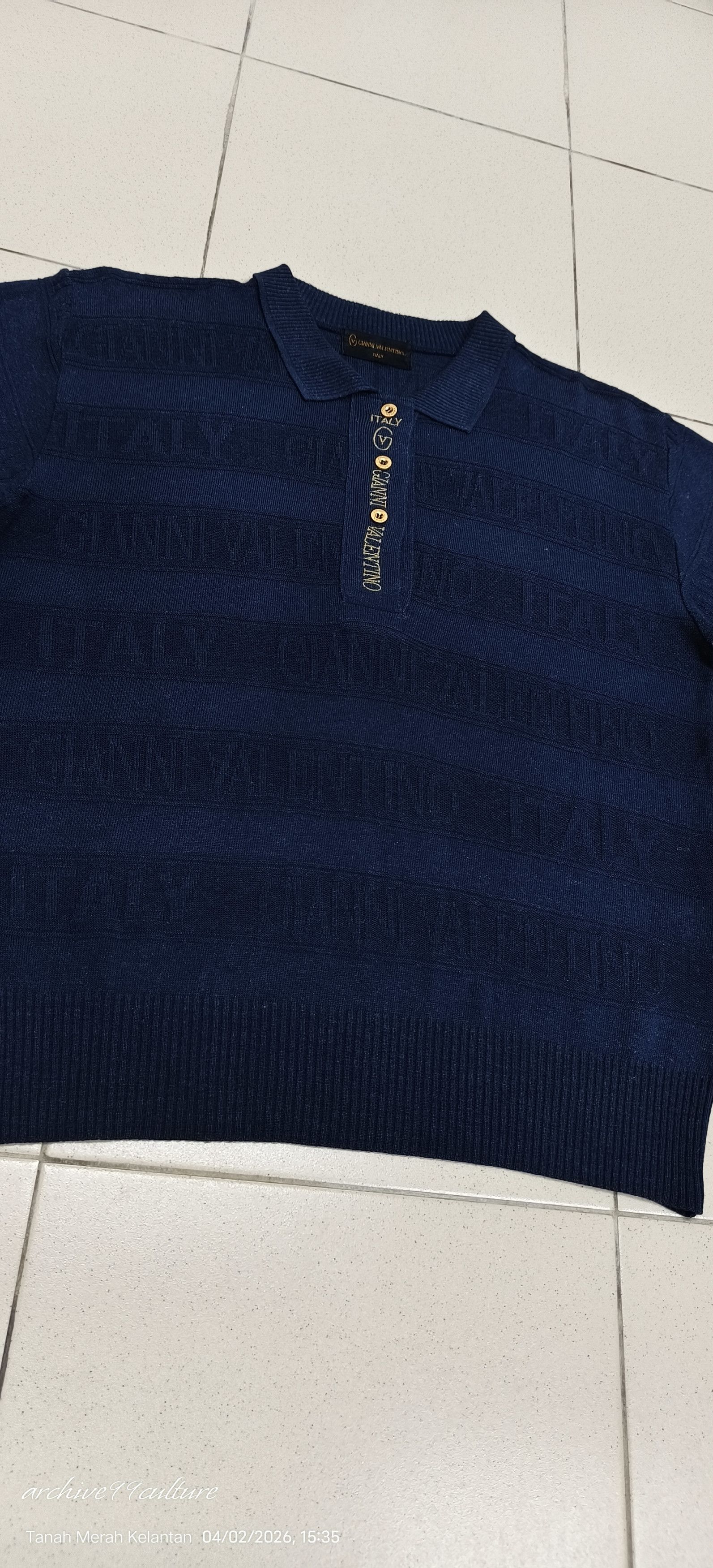 Gianni Valentino Gianni Valentino Italy Monogram Embossed Knit Polo Shirt Size US M / EU 48-50 / 2 - 3 Thumbnail