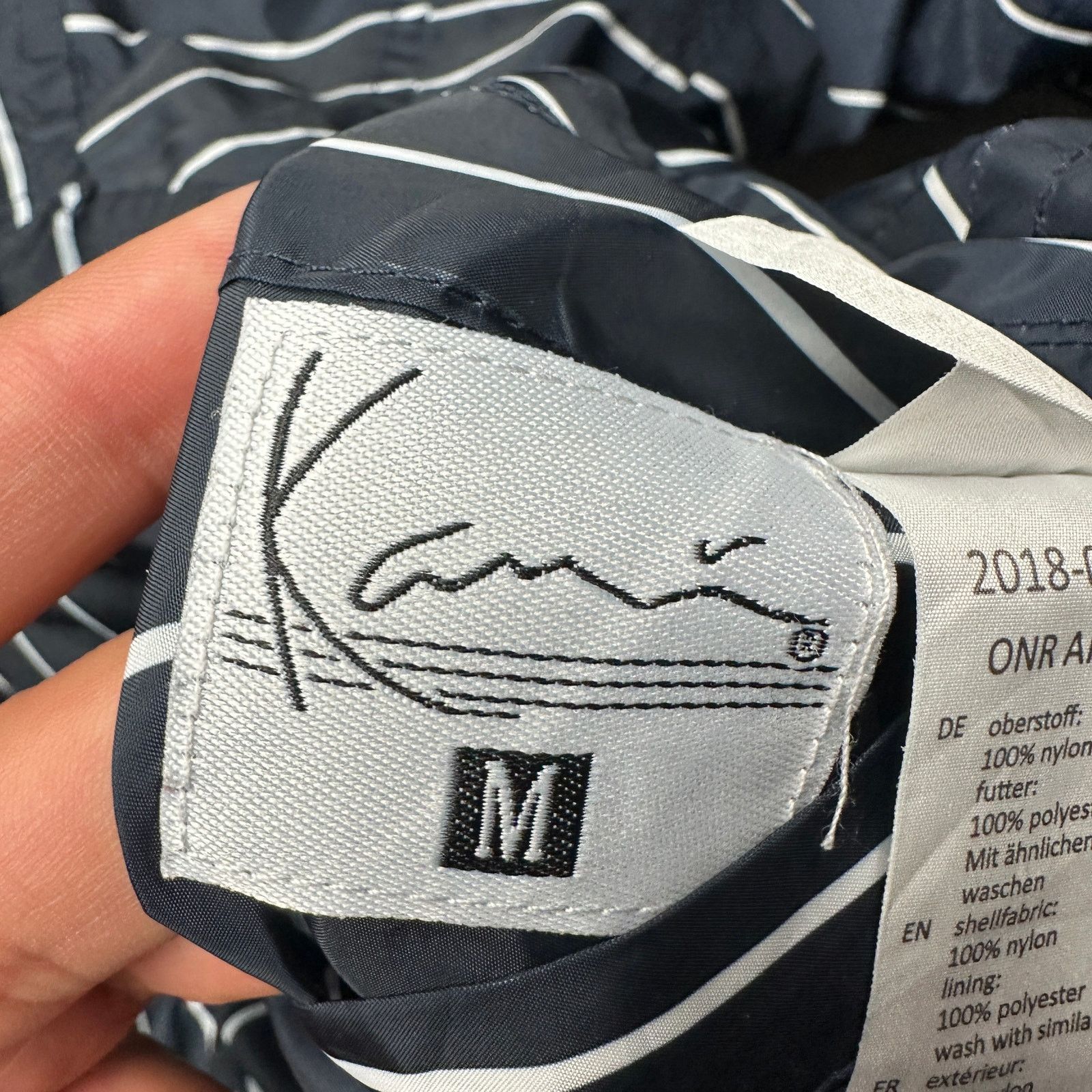 Karl Kani Karl Kani Reversible Pinstripe Windbreaker Jacket Men Medium Size US M / EU 48-50 / 2 - 6 Thumbnail