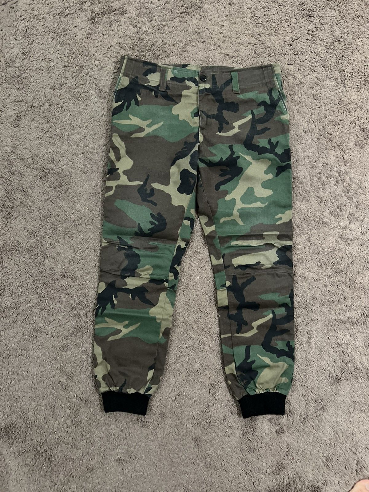 image of Kith Men’S Blue Label Mercer Woodland Camo Pants Size 33 in Camouflage, Men's