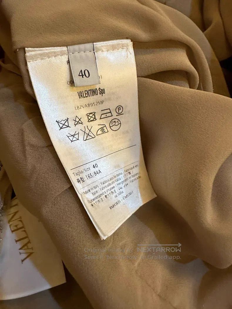 Valentino Valentino Dresses, dresses, gauze skirts, haute couture dr Size S / US 4 / IT 40 - 9 Thumbnail