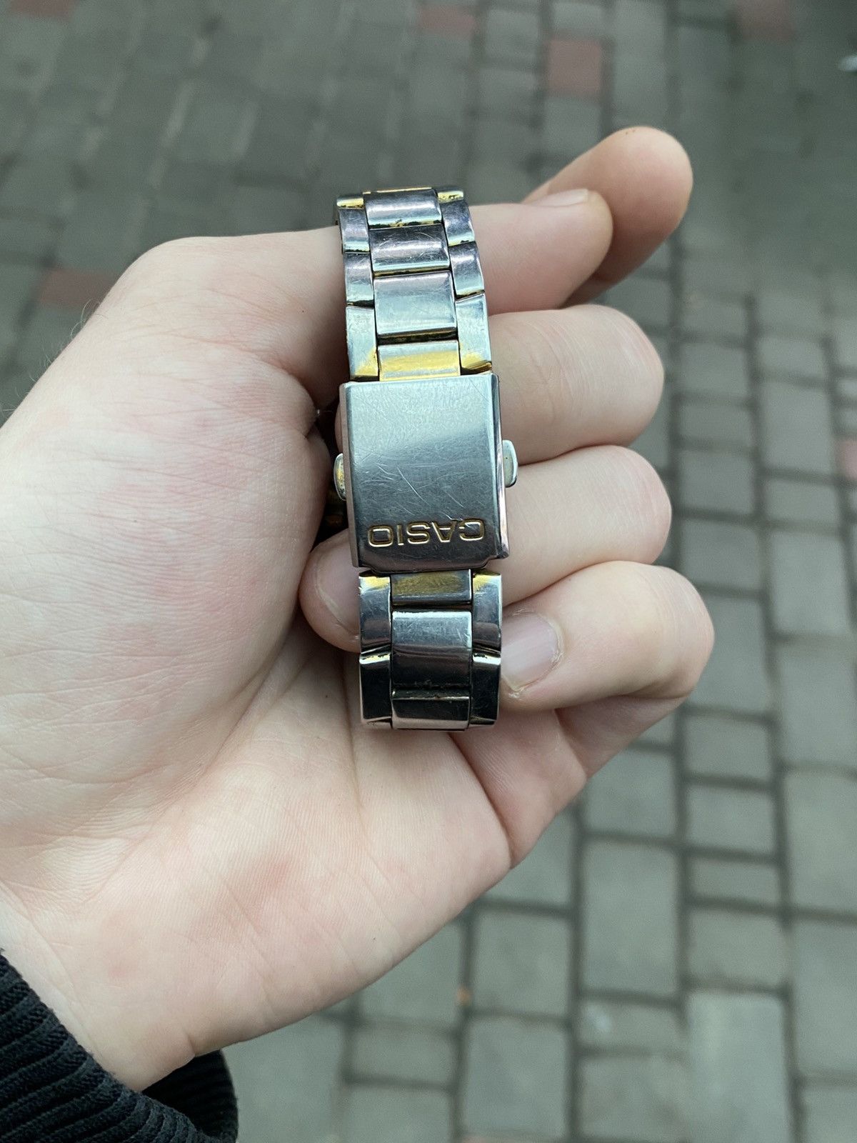 Casio Casio MTP-1234 Watch. Rectangle. Two-Tone. Vintage Size ONE SIZE - 7 Thumbnail