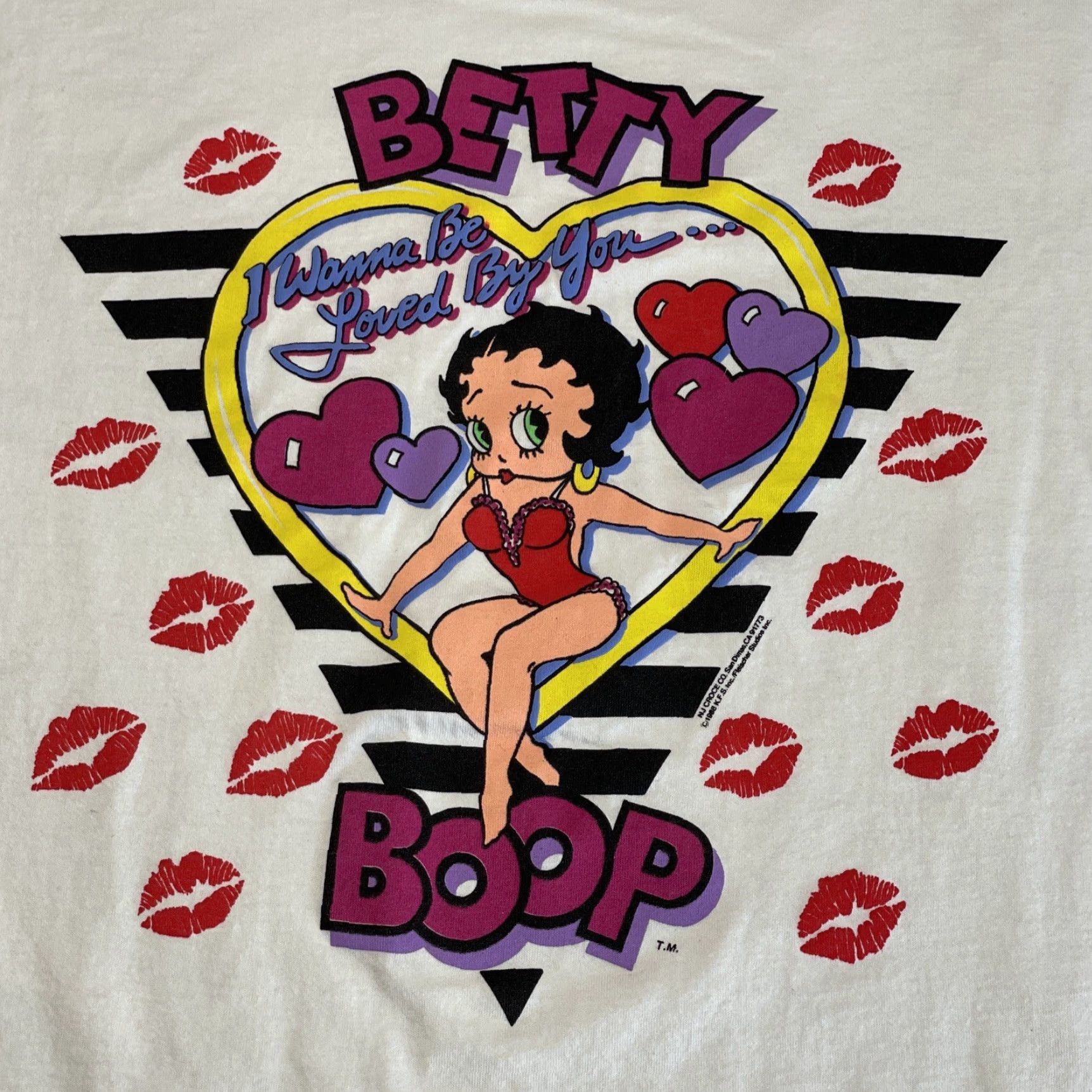 Vintage VINTAGE Betty Boop T-Shirt 1988 XXL White "I Wanna To Be Loved By You" Unisex Adults Size US XXL / EU 58 / 5 - 3 Thumbnail