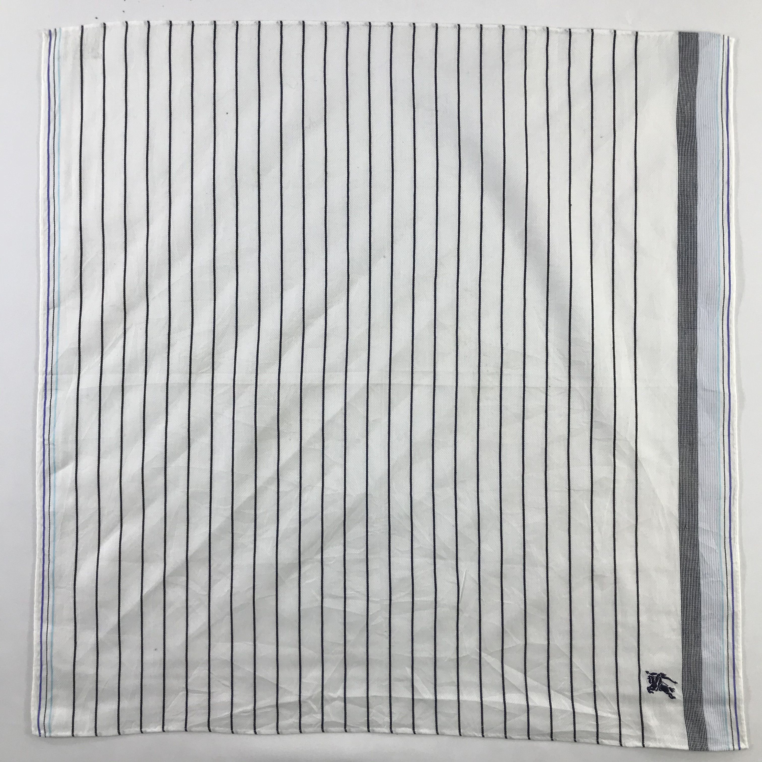 Burberry × Vintage Burberry Bandana / Handkerchief / Neckerchief - S413 Size ONE SIZE - 1 Thumbnail