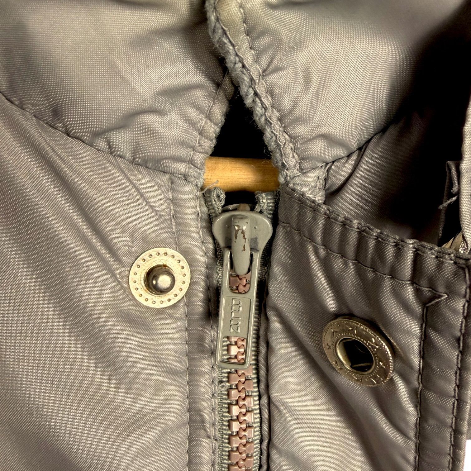 Gildan Vtg 80s Beatrice Racing Upstream Nylon Bomber Jacket - M Size US M / EU 48-50 / 2 - 8 Thumbnail