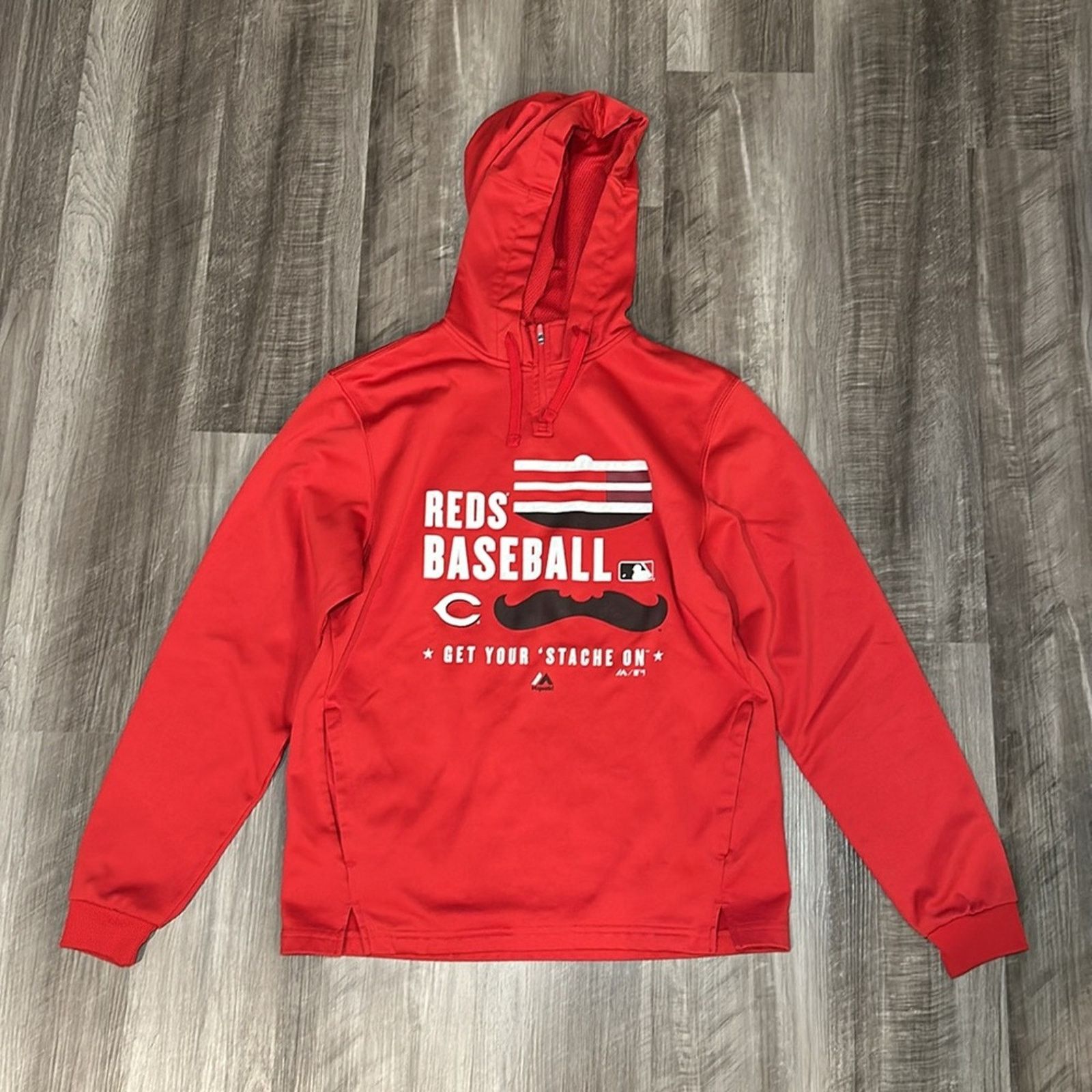 Majestic Cincinnati Reds Get Your ‘Stache On Majestic Hoodie - Medium Size US M / EU 48-50 / 2 - 2 Thumbnail
