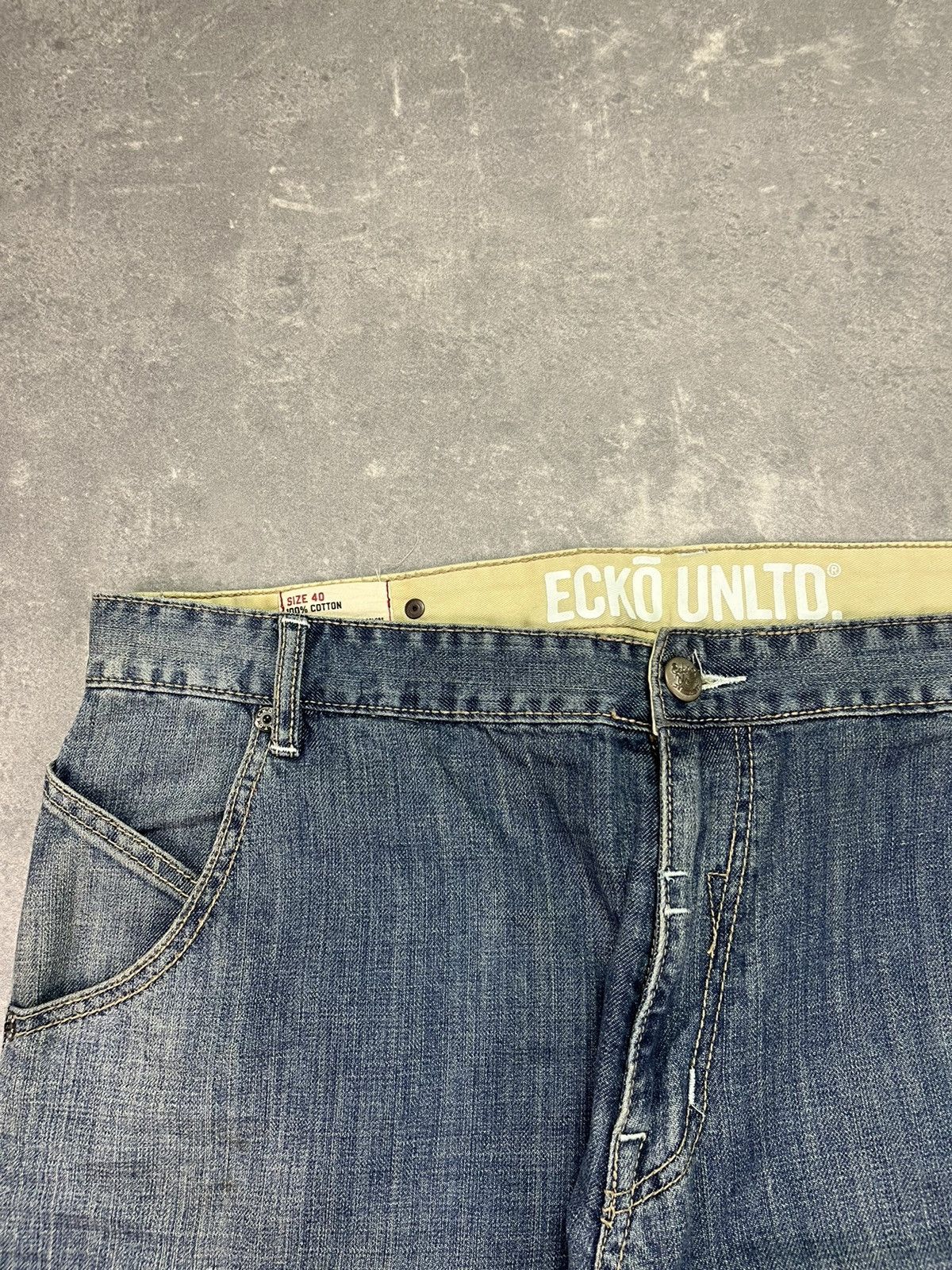 Ecko Unltd. Crazy 2000s Ecko Unltd. Grafitti Printed Flaps Baggy Jeans Size US 40 / EU 56 - 14 Thumbnail