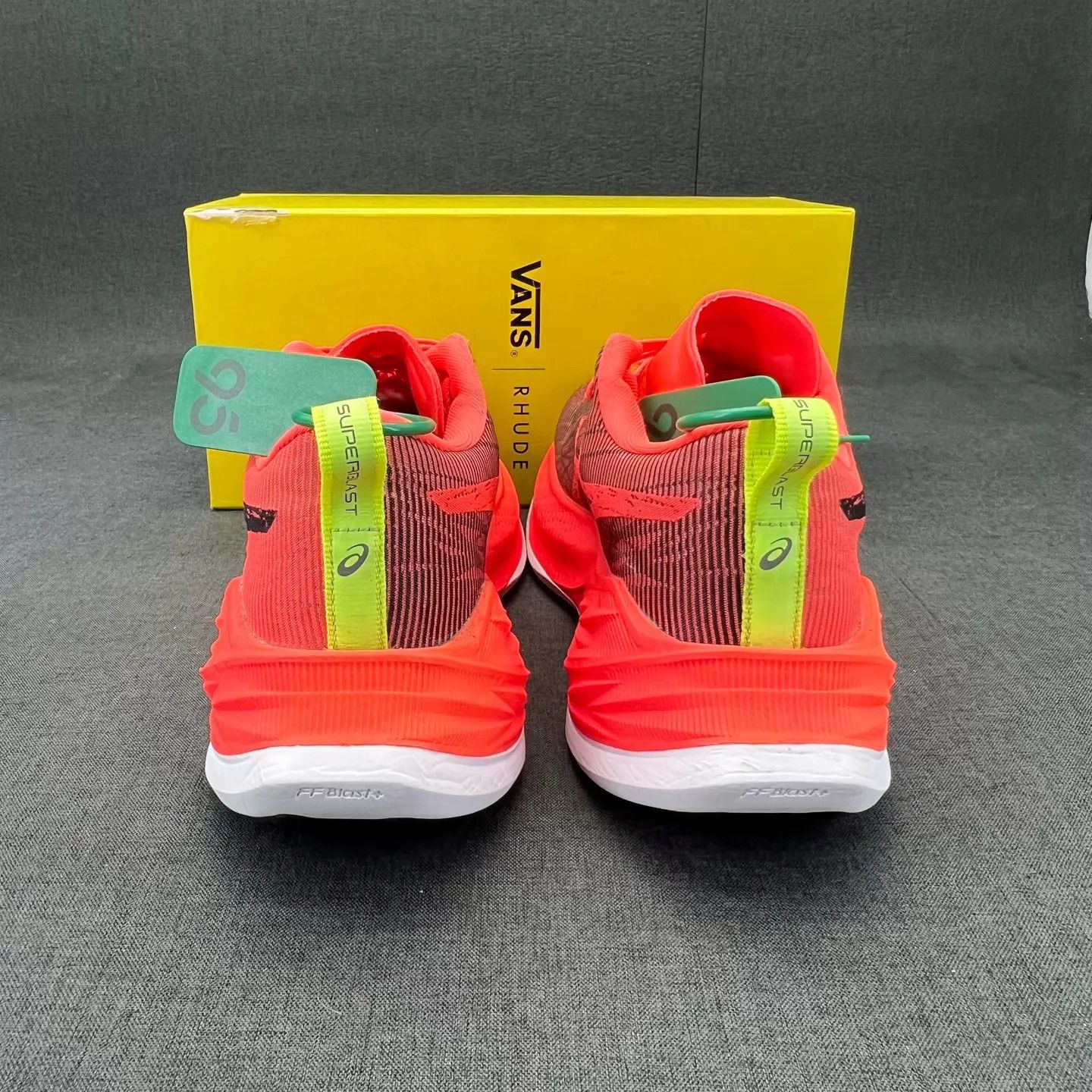 Asics Asics Superblast Red 40 Like New Size US 7 / EU 40 - 6 Thumbnail