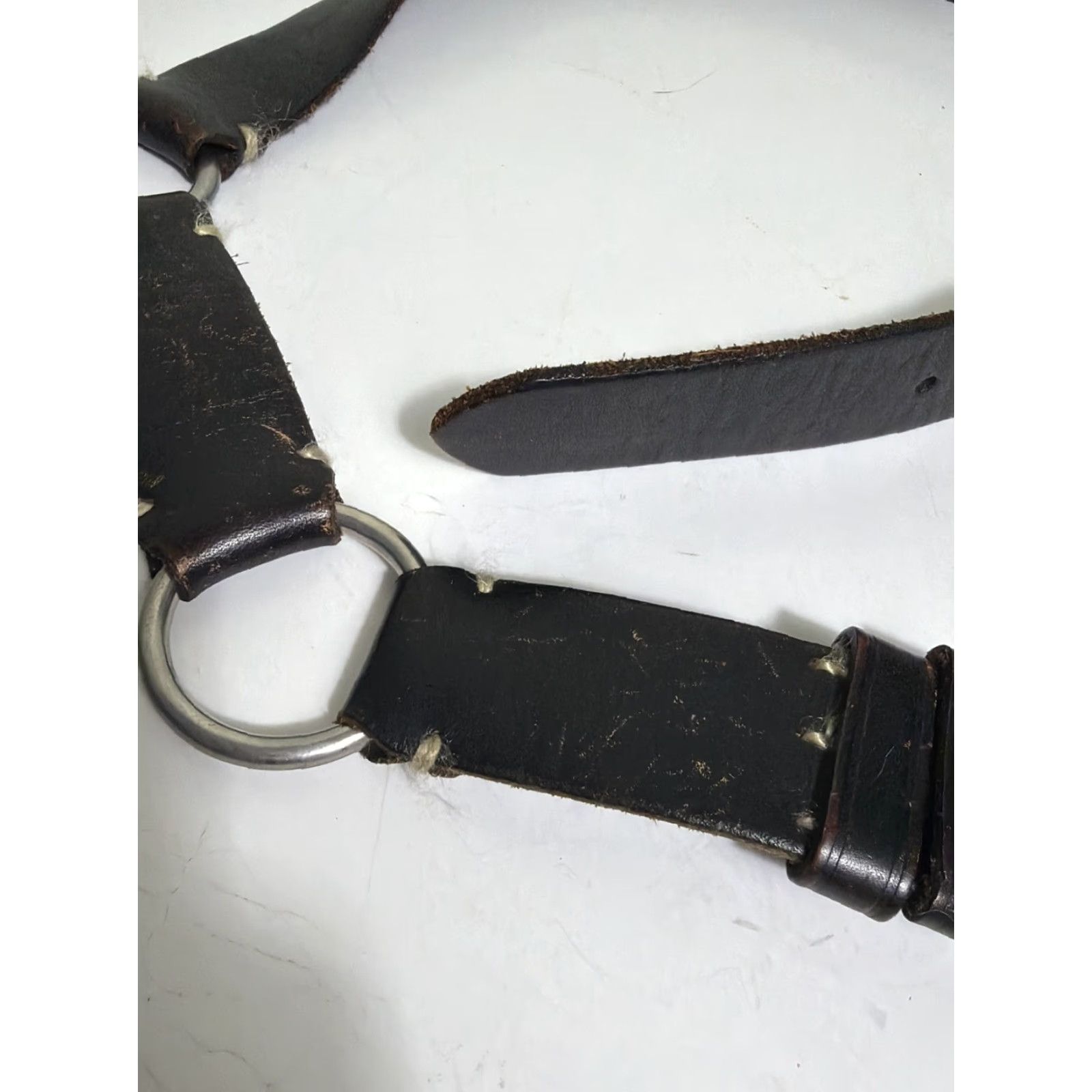 Gap VINTAGE Gap Black Leather Belt Double Metal Loop Flaw Holes Size 34” Women's Small S Metal 34” Belt Women Gap Black Leather Belt 90s Y2K Size ONE SIZE - 4 Thumbnail