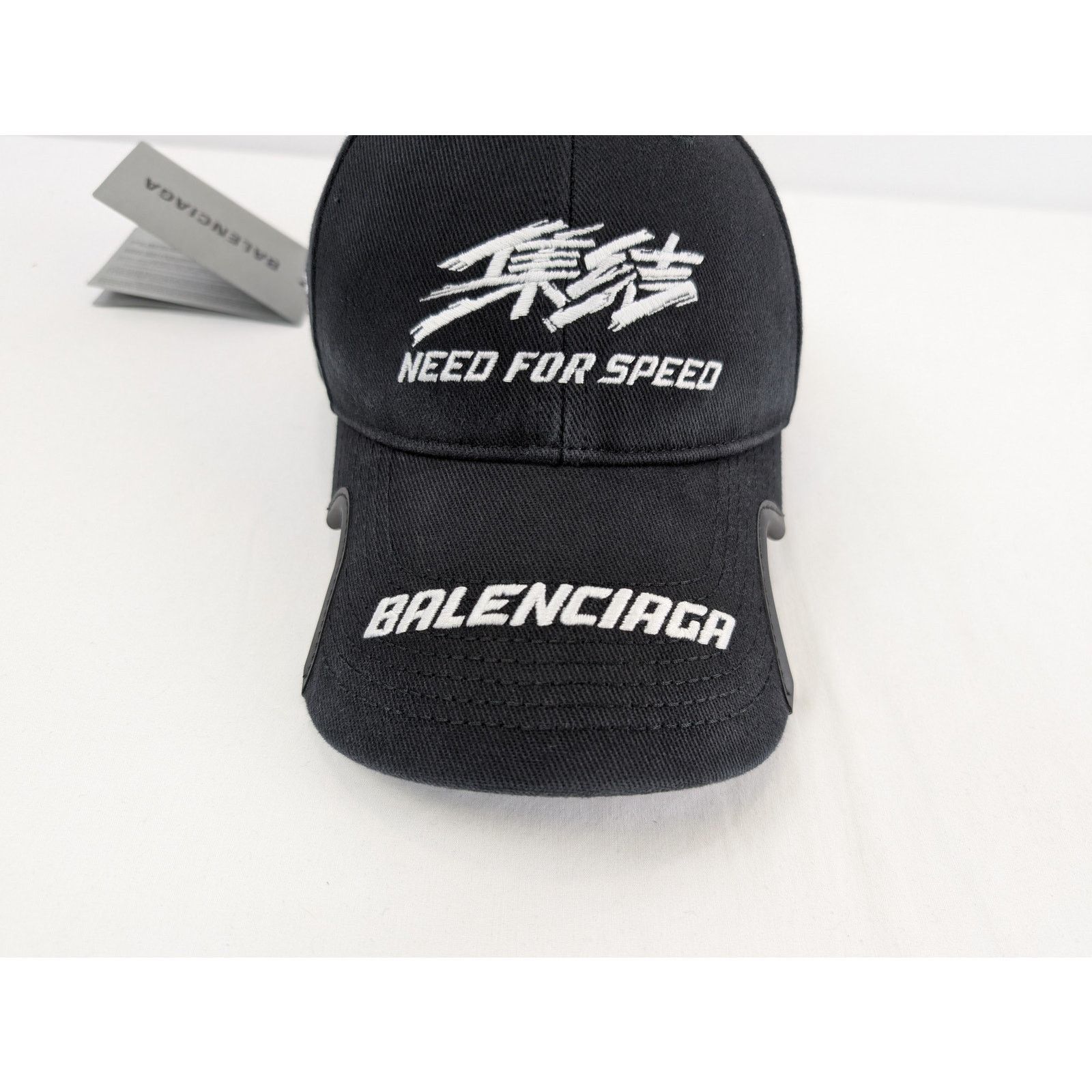 Balenciaga o1rshd1 Size: M / Cap / Hat in Black Size ONE SIZE - 2 Thumbnail