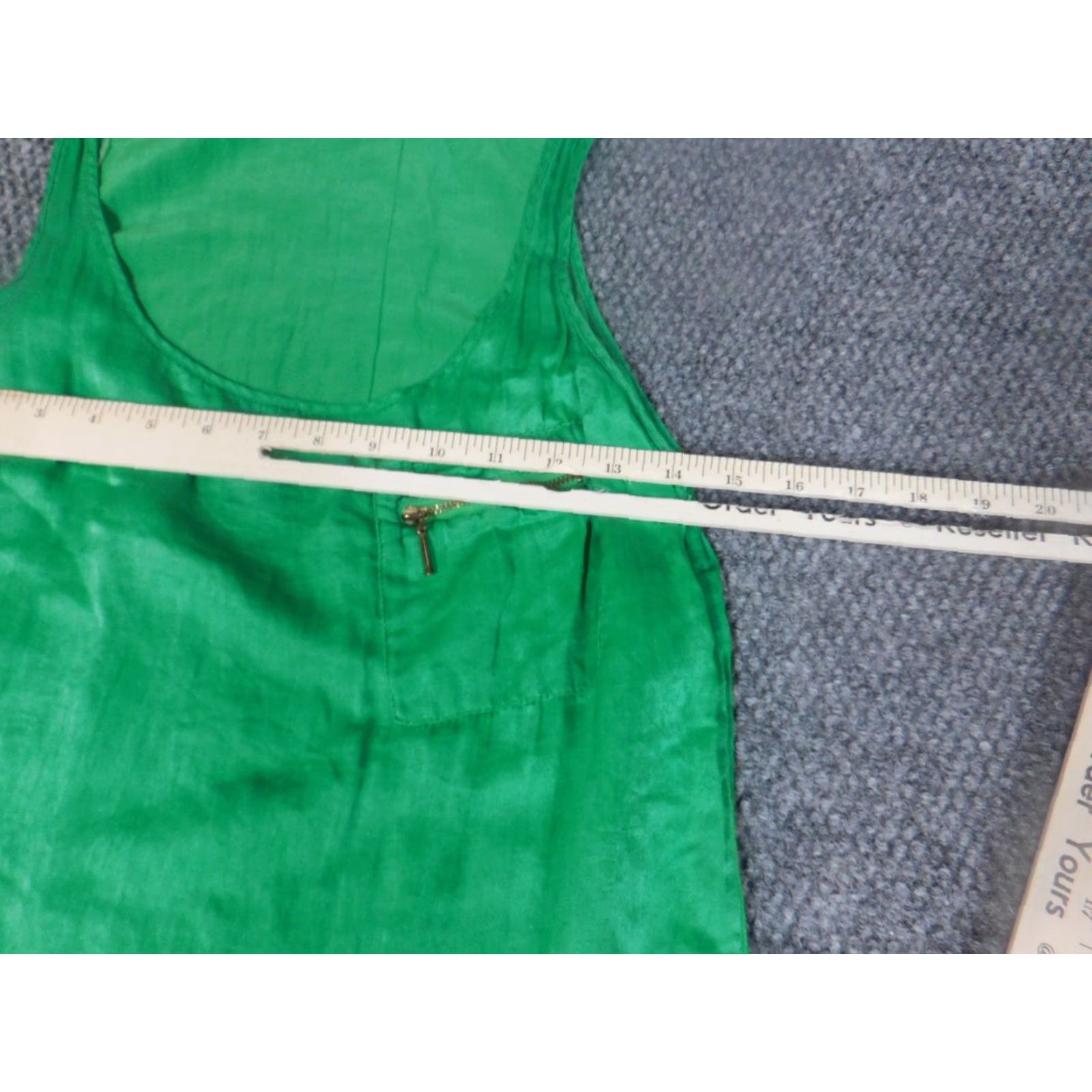 Zara Zara Tank Top Women Sleeveless Green Small Knit Polyester Pocket Casual Modern 90s? (No, but avoid adding). Size S / US 4 / IT 40 - 4 Thumbnail