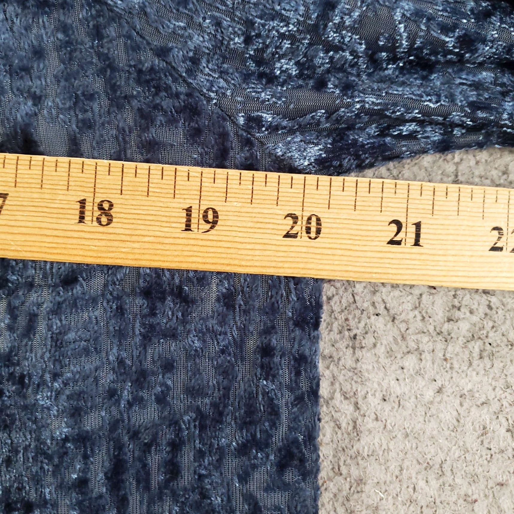 Vintage Calessa Sweater Womens Large Blue Velvet Bell Sleeve Top Boho Long Sleeve Scoop Neck Pullover Casual Party/Cocktail Size L / US 10 / IT 46 - 4 Thumbnail