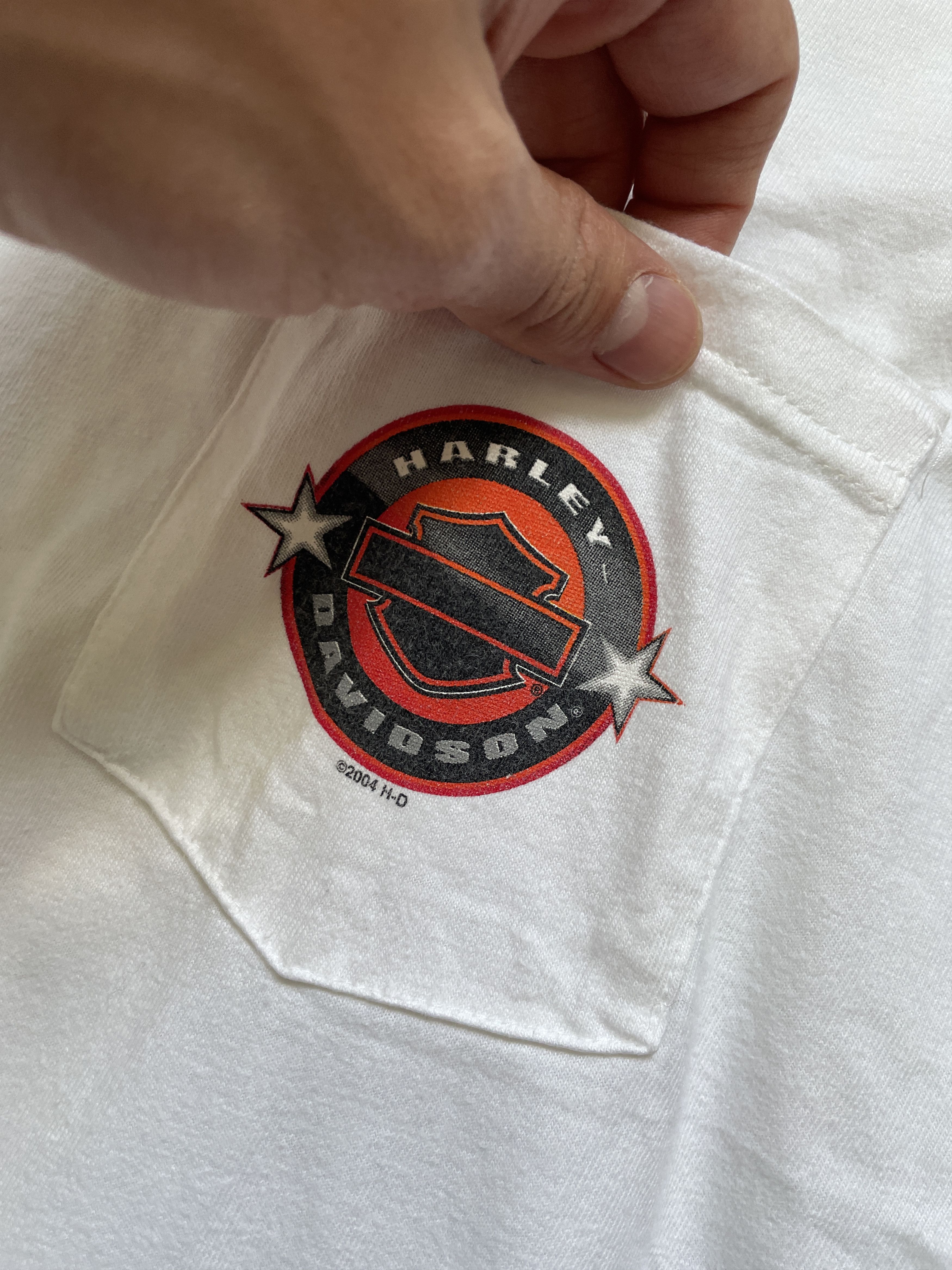 Harley Davidson VINTAGE HARLEY DAVIDSON 2002 DUDLEY PERKINS WHITE POCKET TEE Size US XL / EU 56 / 4 - 5 Thumbnail