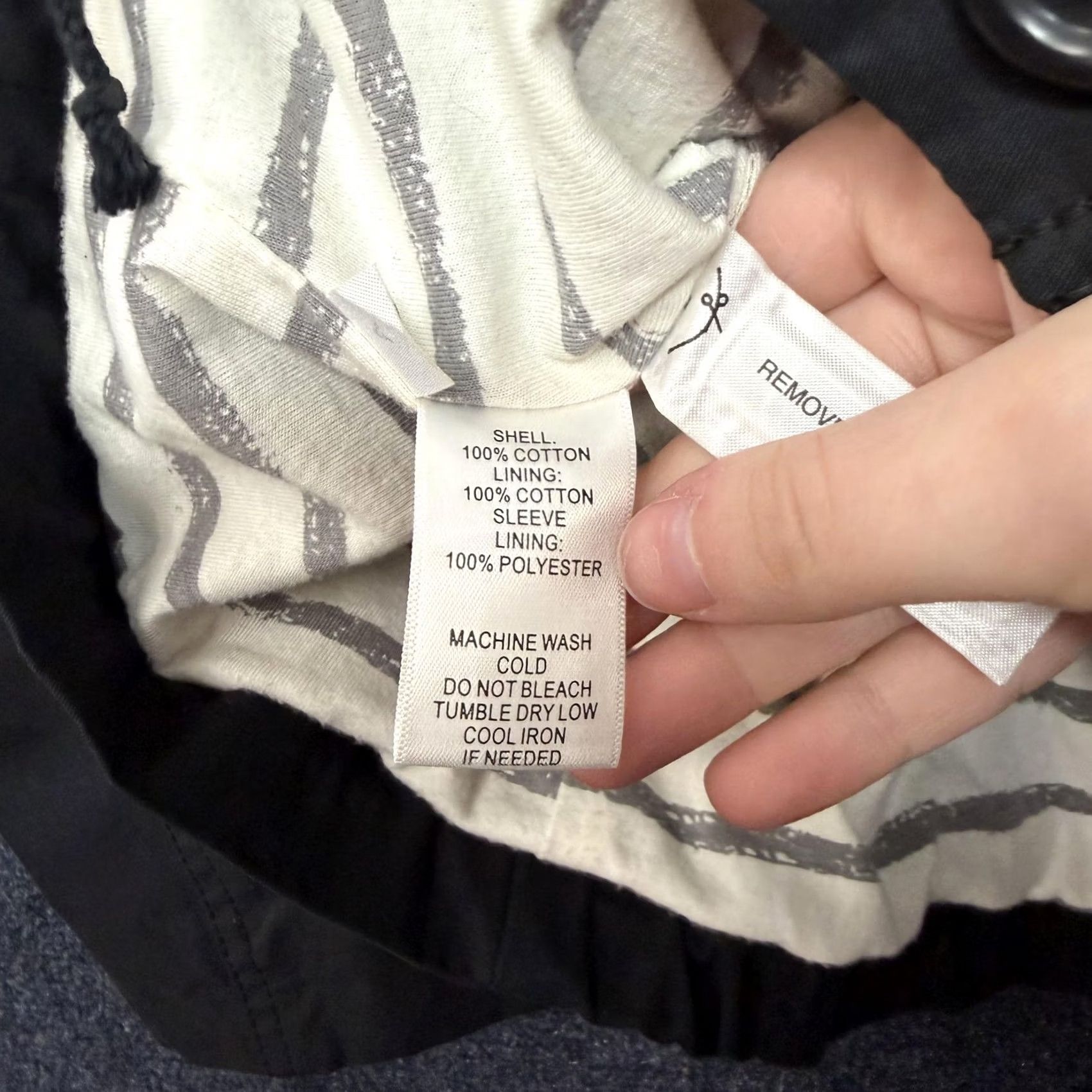 Ann Taylor VINTAGE? No. The title should be: Ann Taylor Loft Jacket Womens Medium Black Cotton Ruffle Collar Button Front Size M / US 6-8 / IT 42-44 - 5 Thumbnail