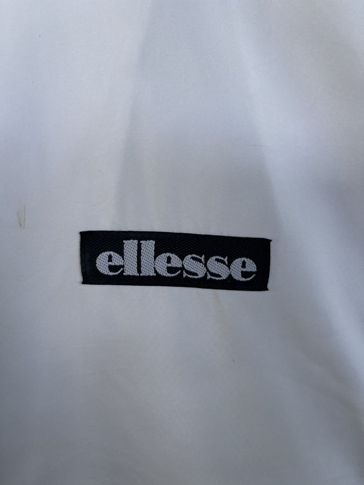 Ellesse Vintage Ellesse Windbreaker Jacket Size US L / EU 52-54 / 3 - 4 Thumbnail