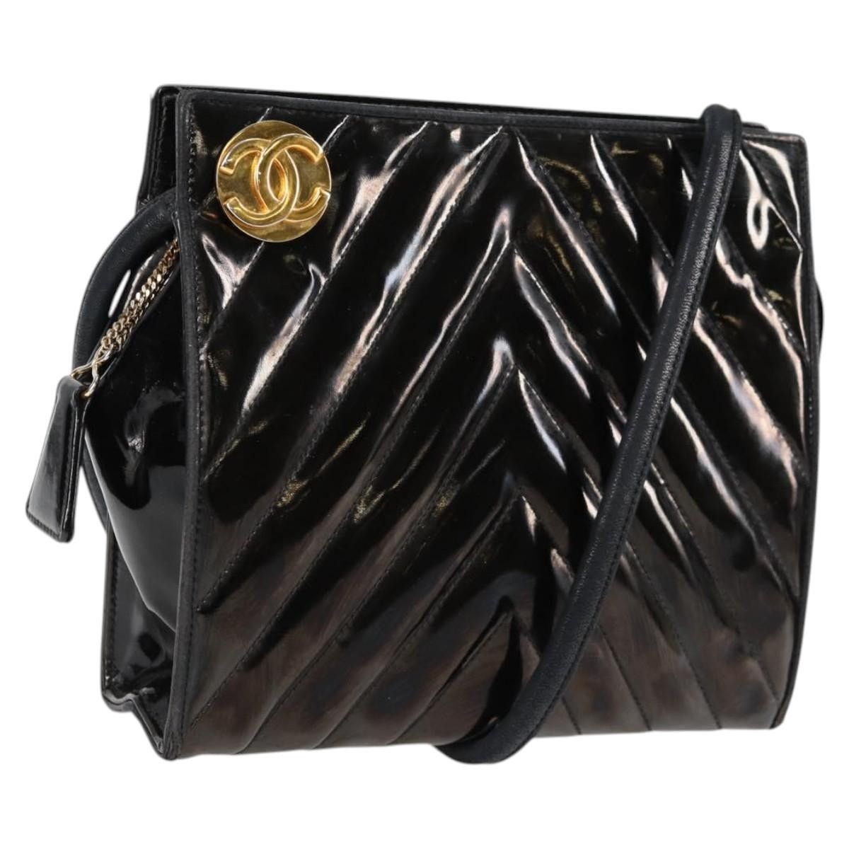 Chanel Chanel V Stitch Shoulder Bag Size ONE SIZE - 1 Thumbnail