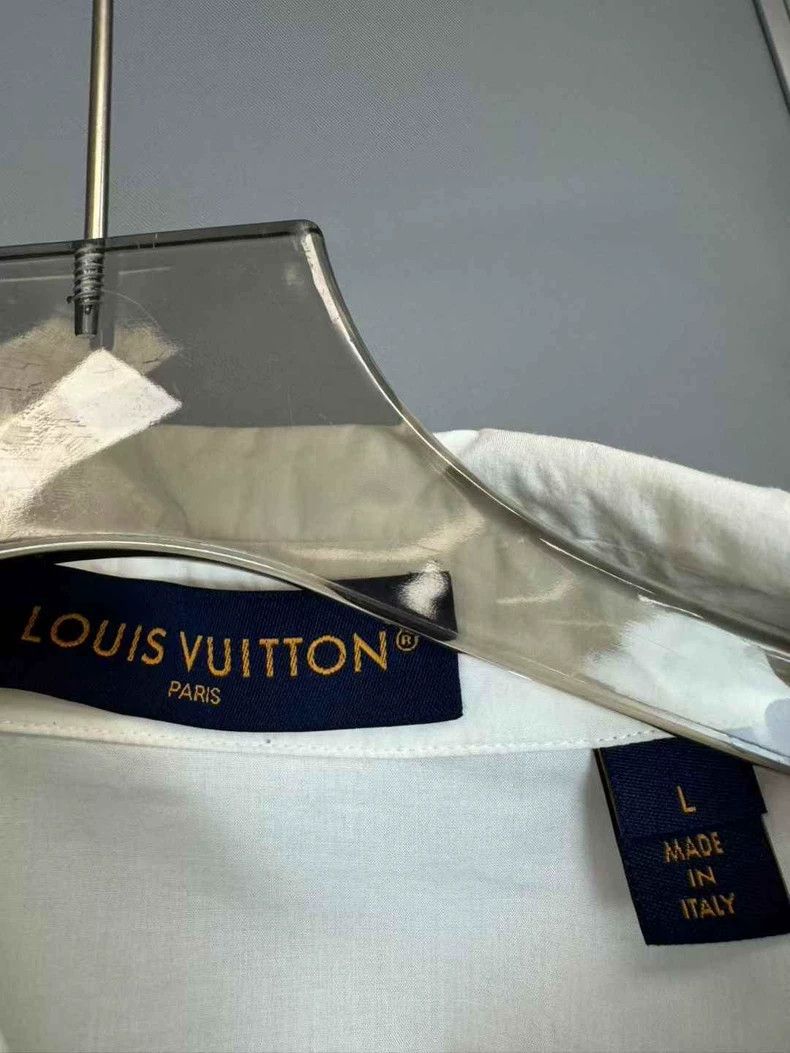 Louis Vuitton Louis Vuitton White Blue Seaweed Full Print Shirt Short Sle Size US L / EU 52-54 / 3 - 3 Thumbnail